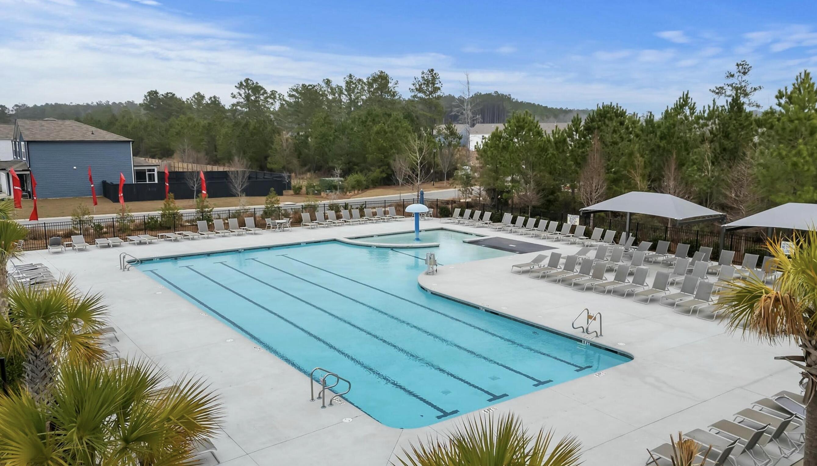 286 W Bradford Pointe Drive