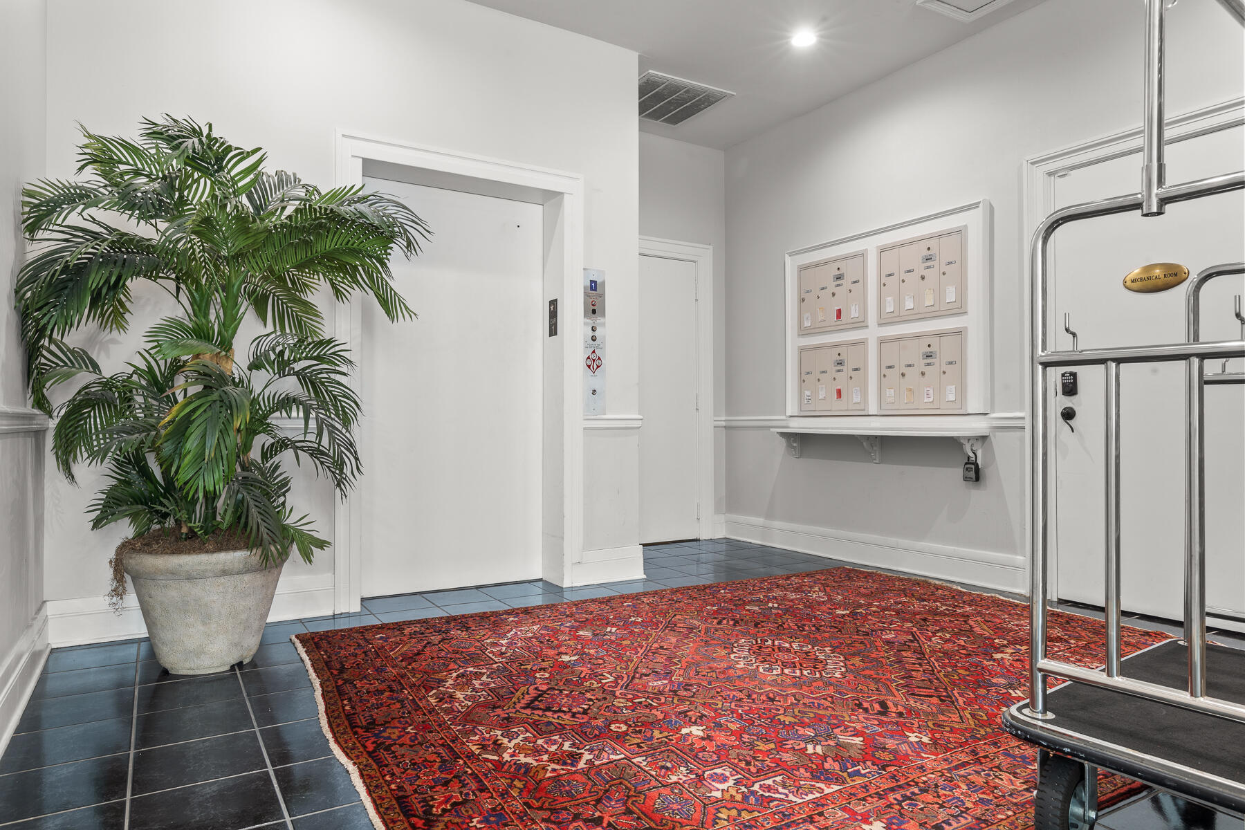 4 Beaufain Street # 207