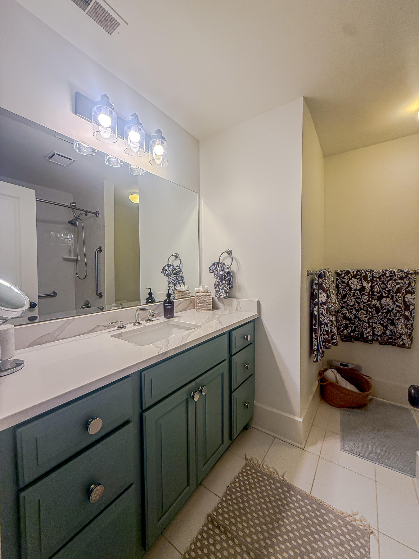4 Beaufain Street # 207