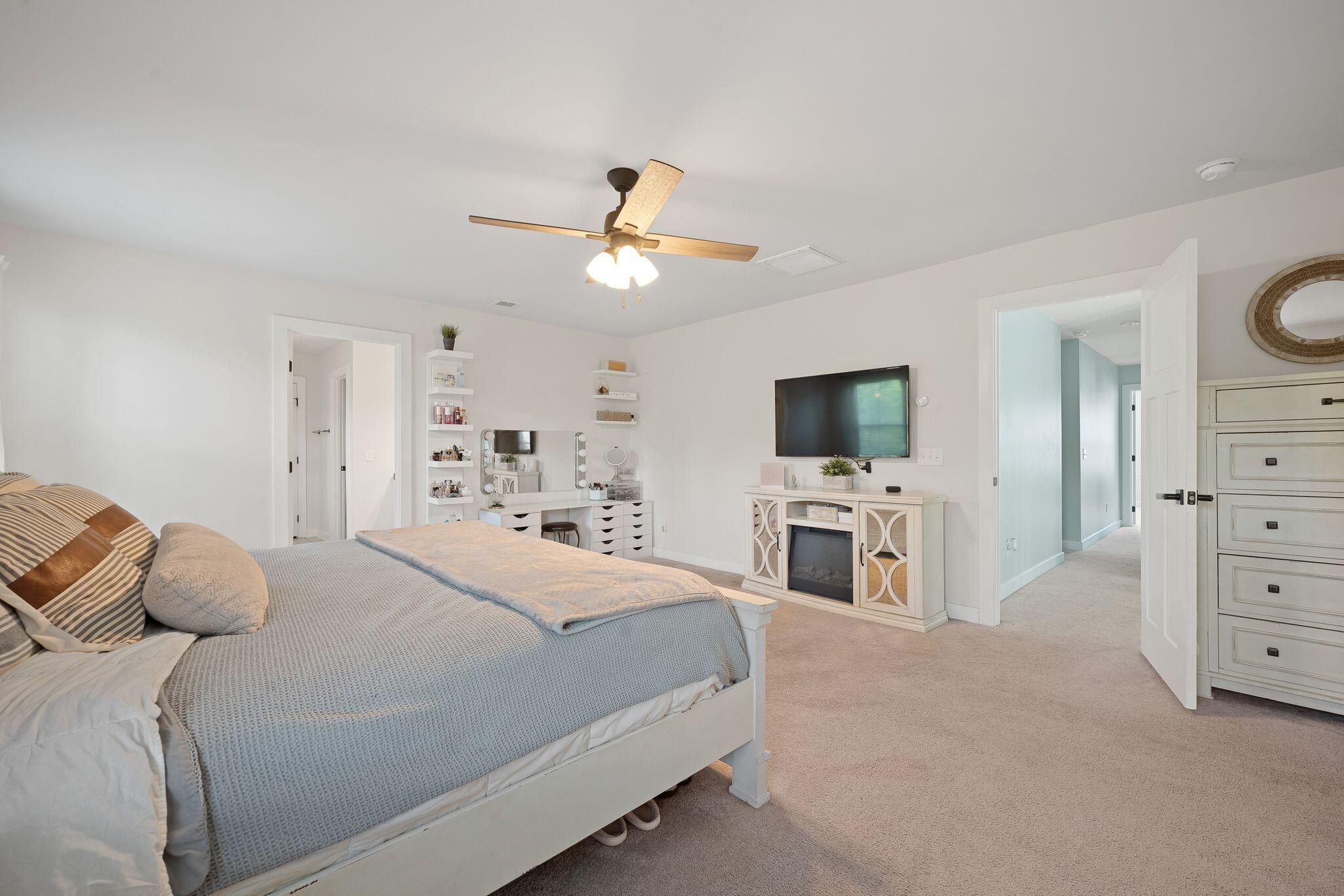 443 Coopers Hawk Drive