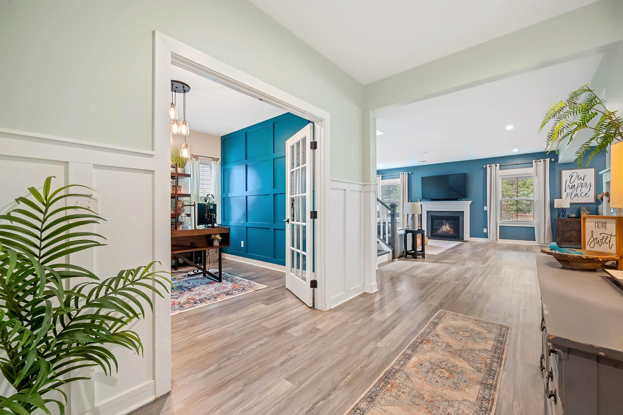 443 Coopers Hawk Drive