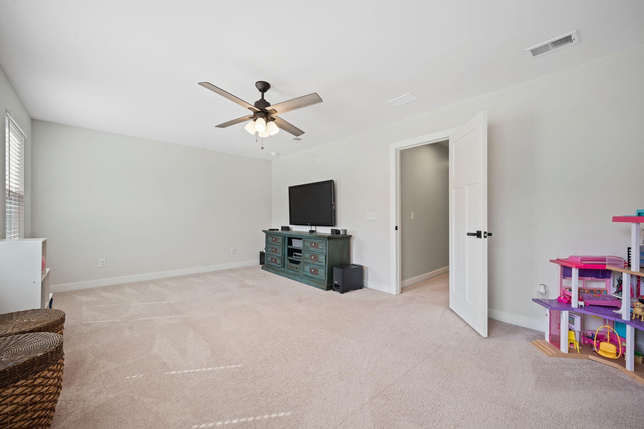 443 Coopers Hawk Drive