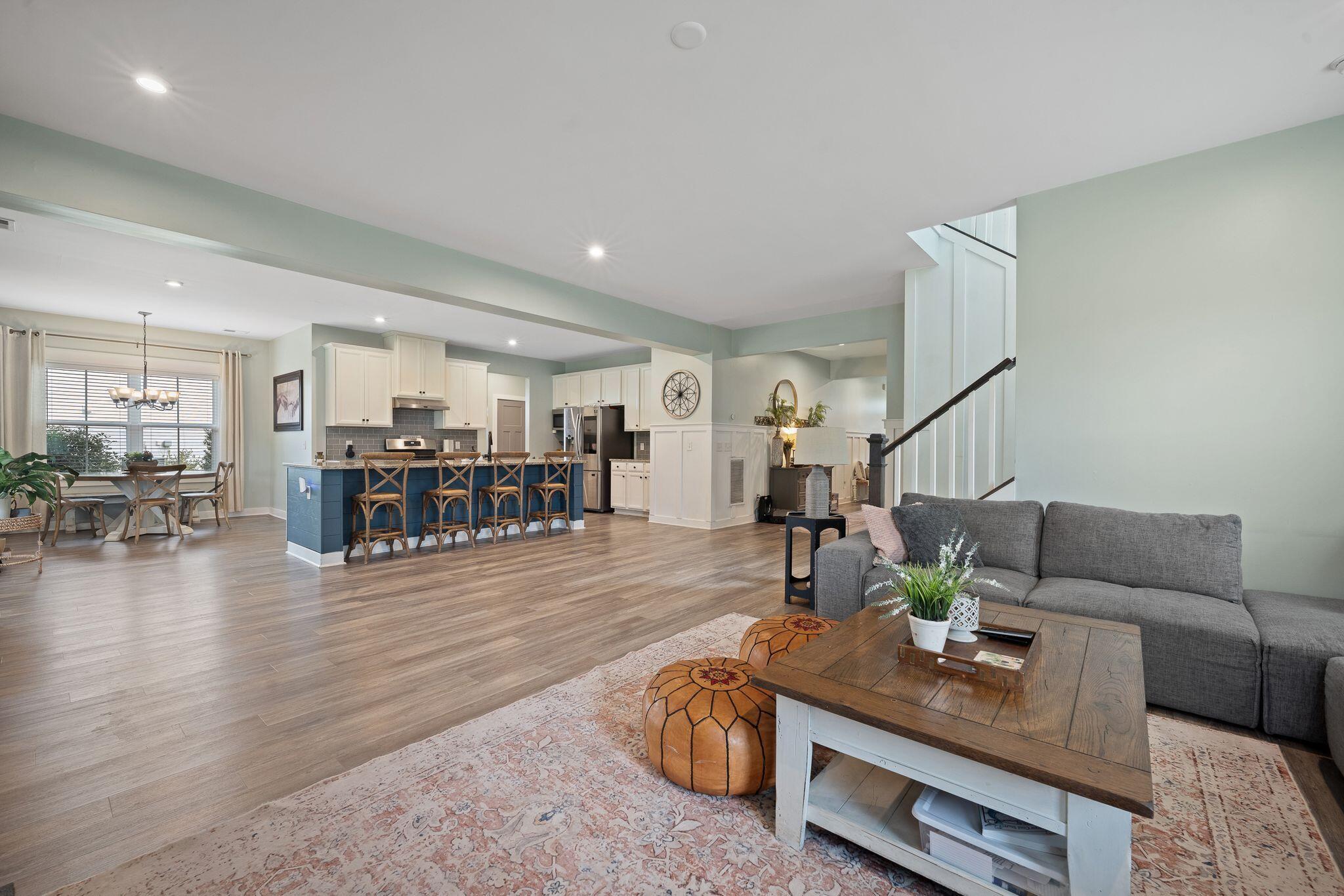 443 Coopers Hawk Drive