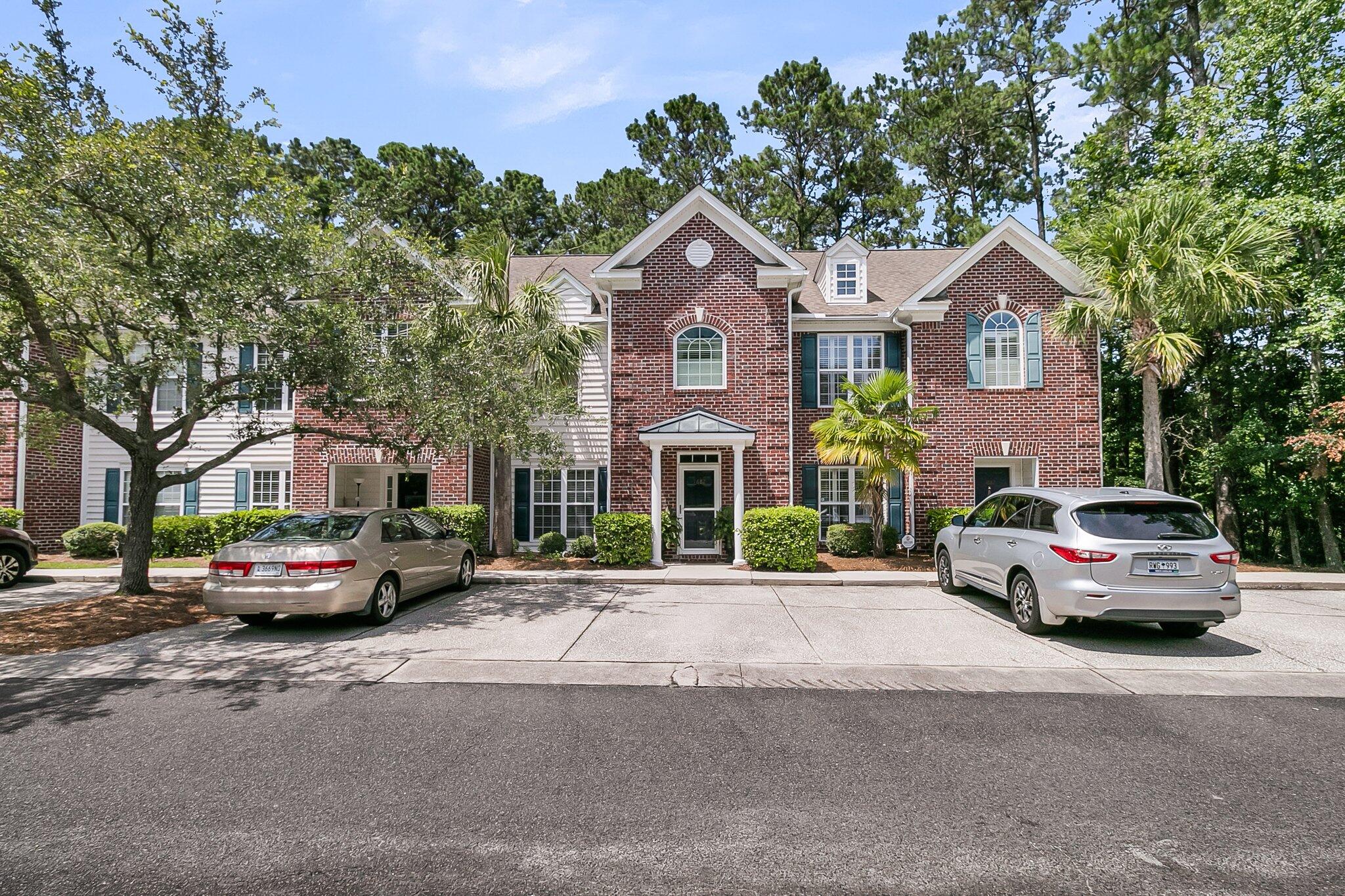 1682 Camfield Lane