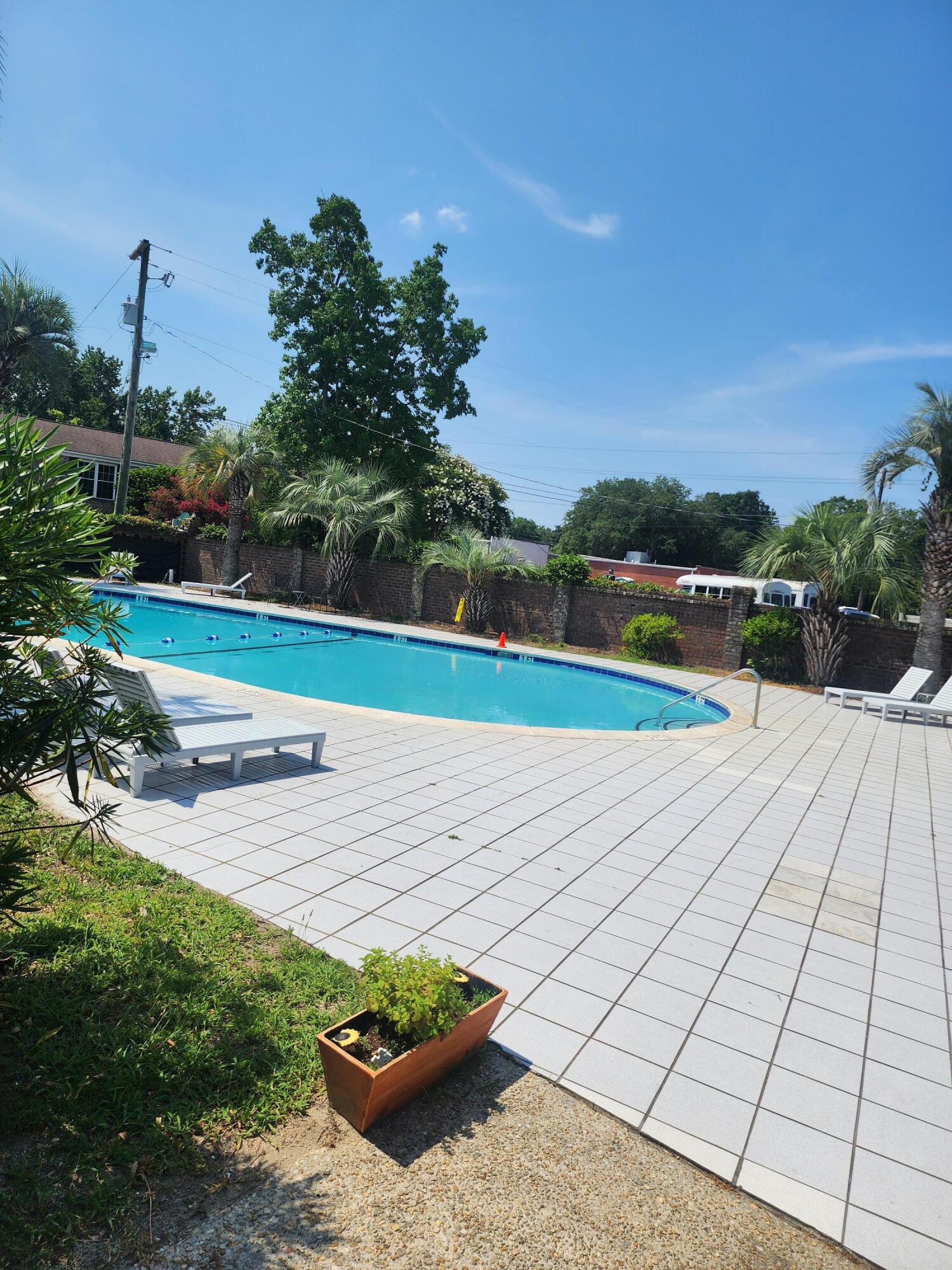 867 Colony Drive # 118 Unit: F #118