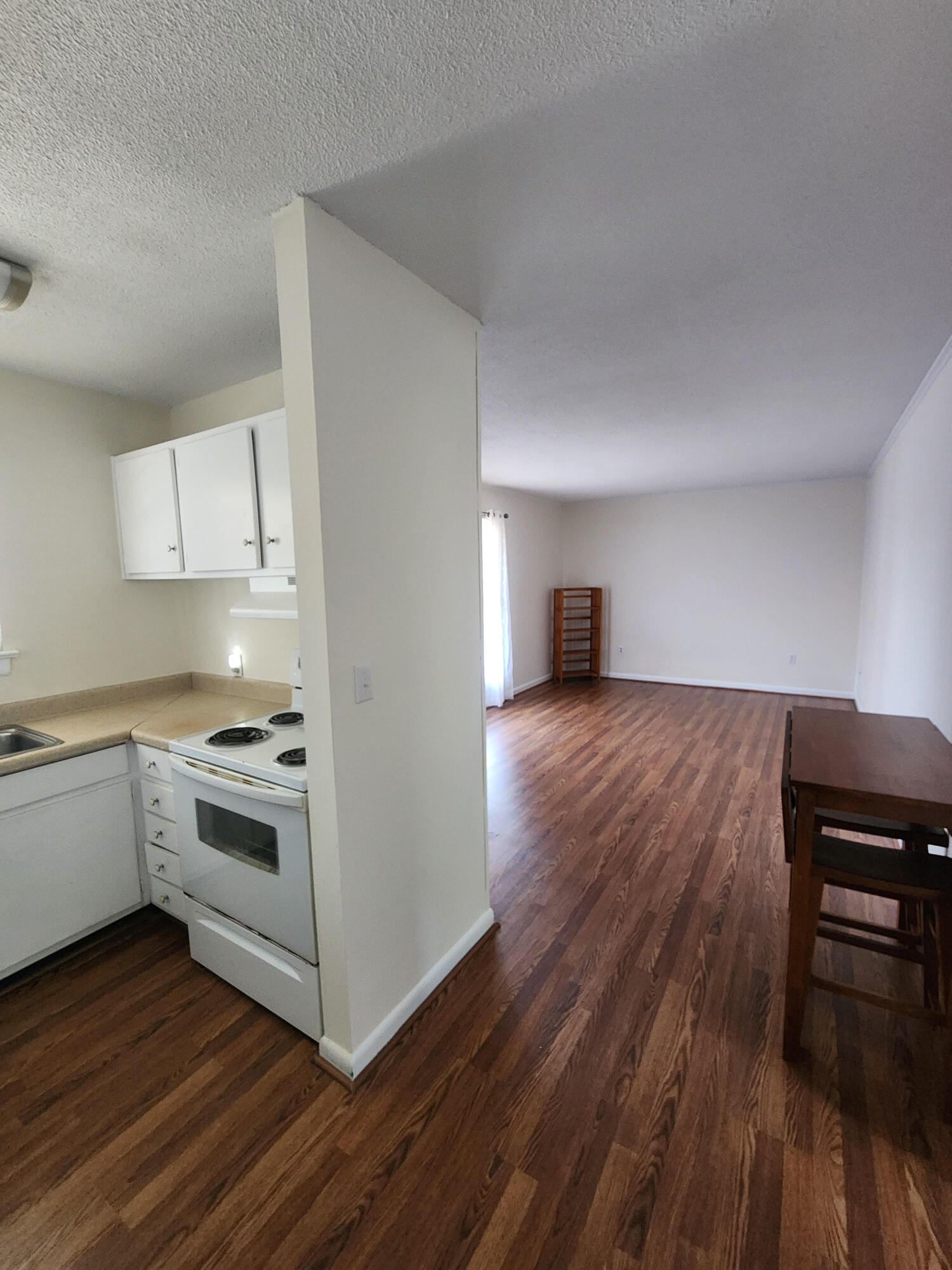 867 Colony Drive # 118 Unit: F #118