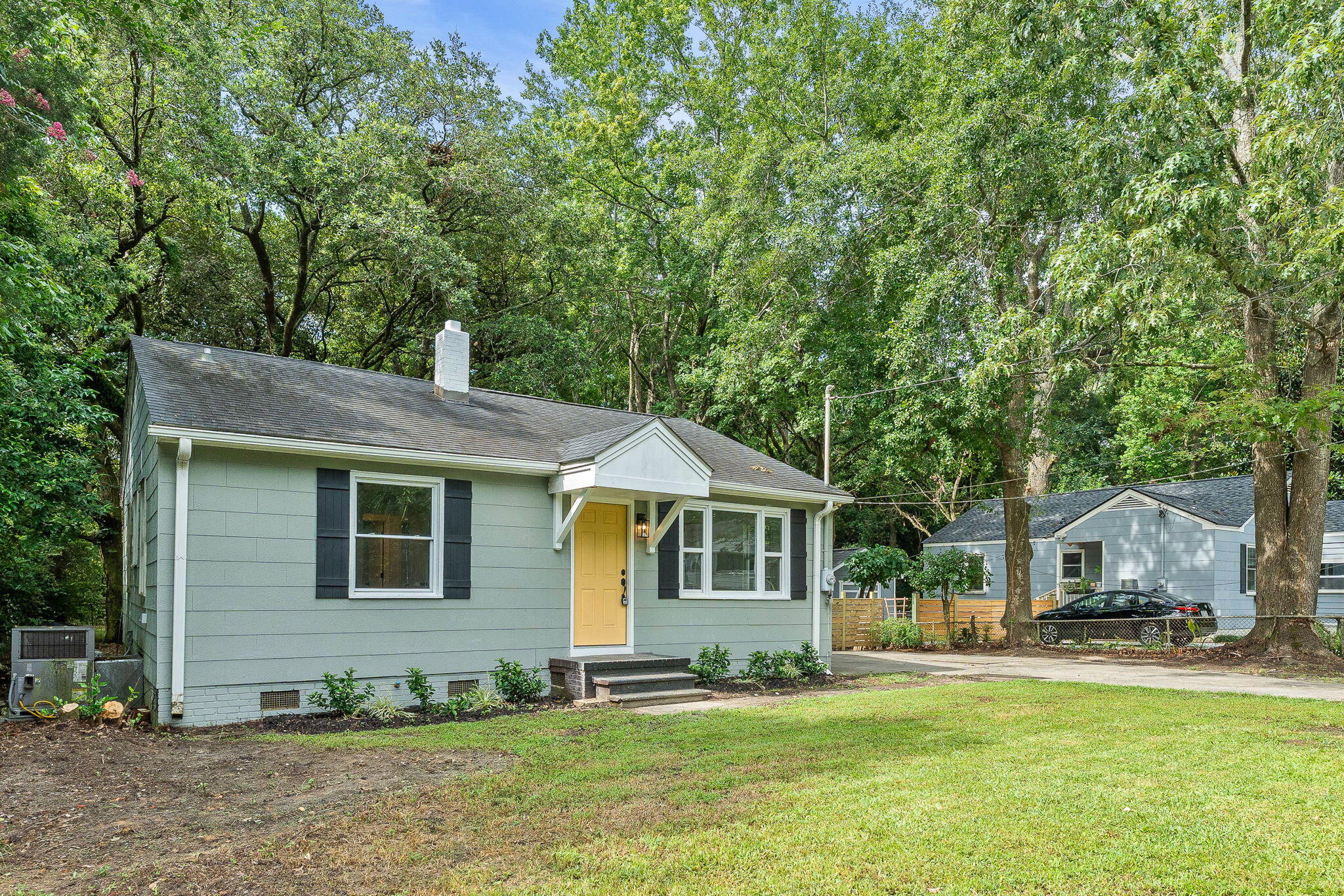 1343 S Lakeland Drive