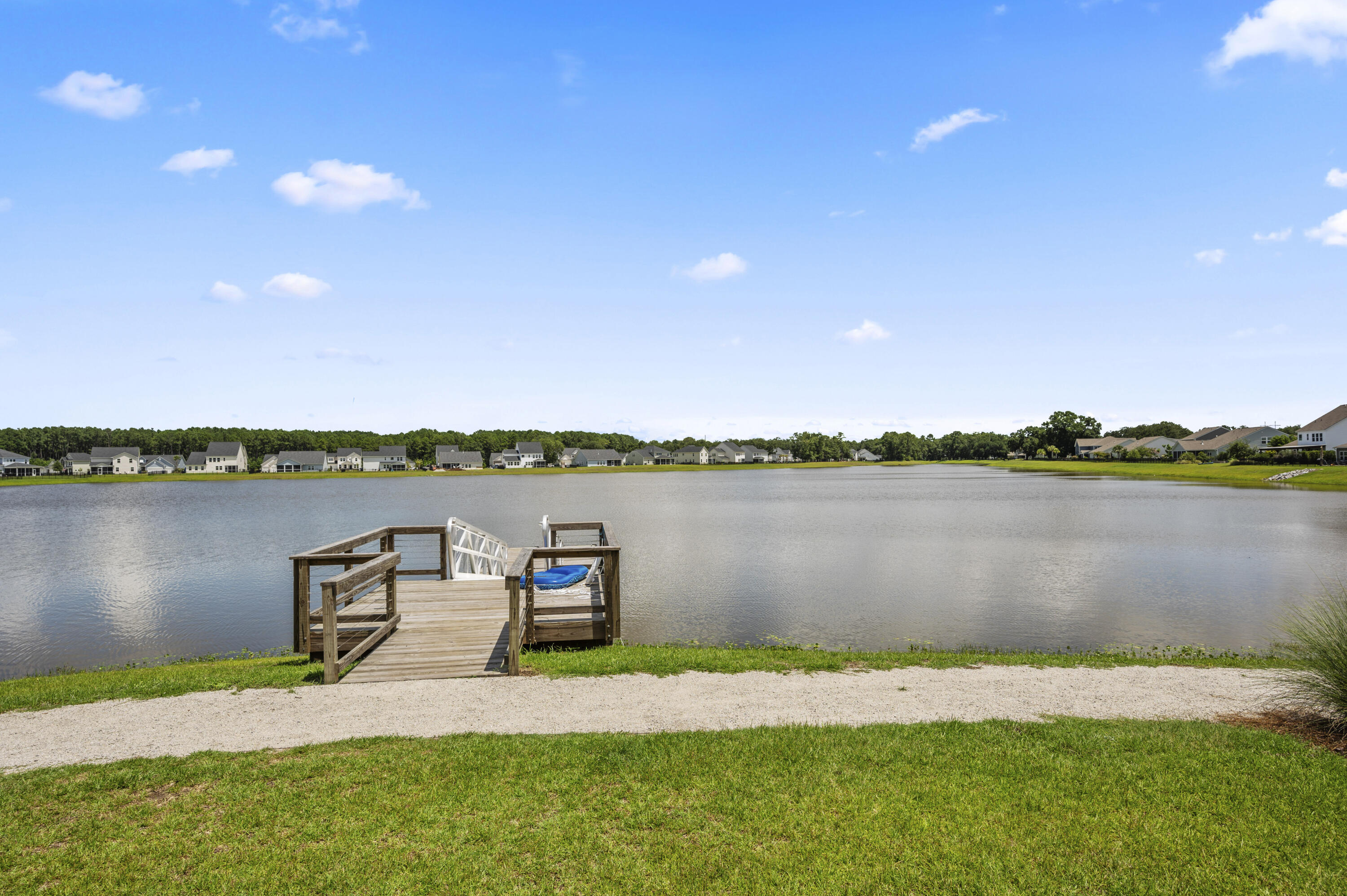 5006 Catfish Loop