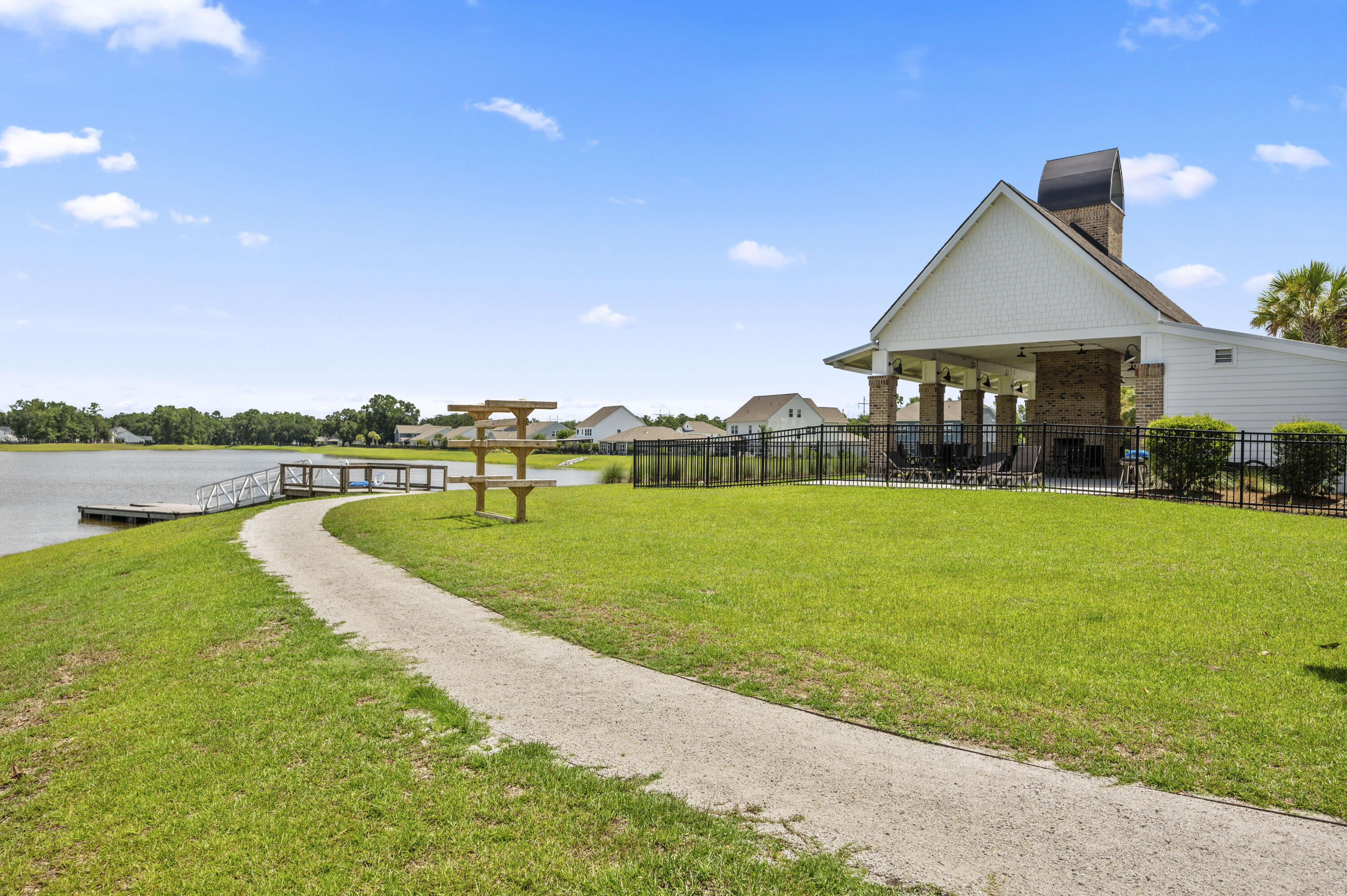 5006 Catfish Loop