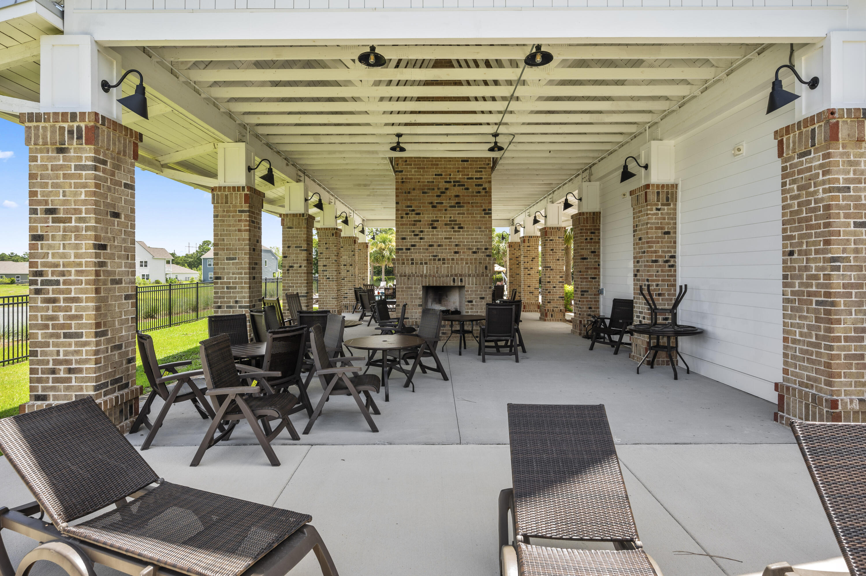 5006 Catfish Loop