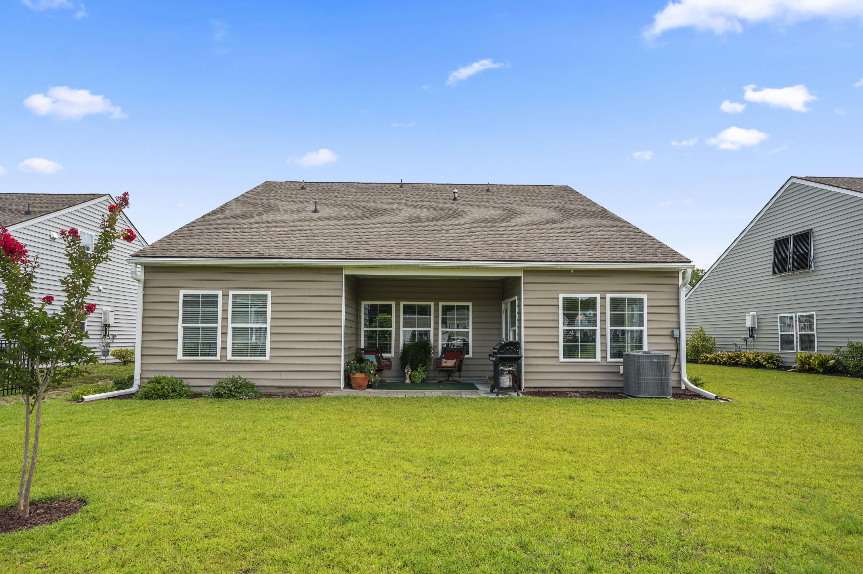 5006 Catfish Loop