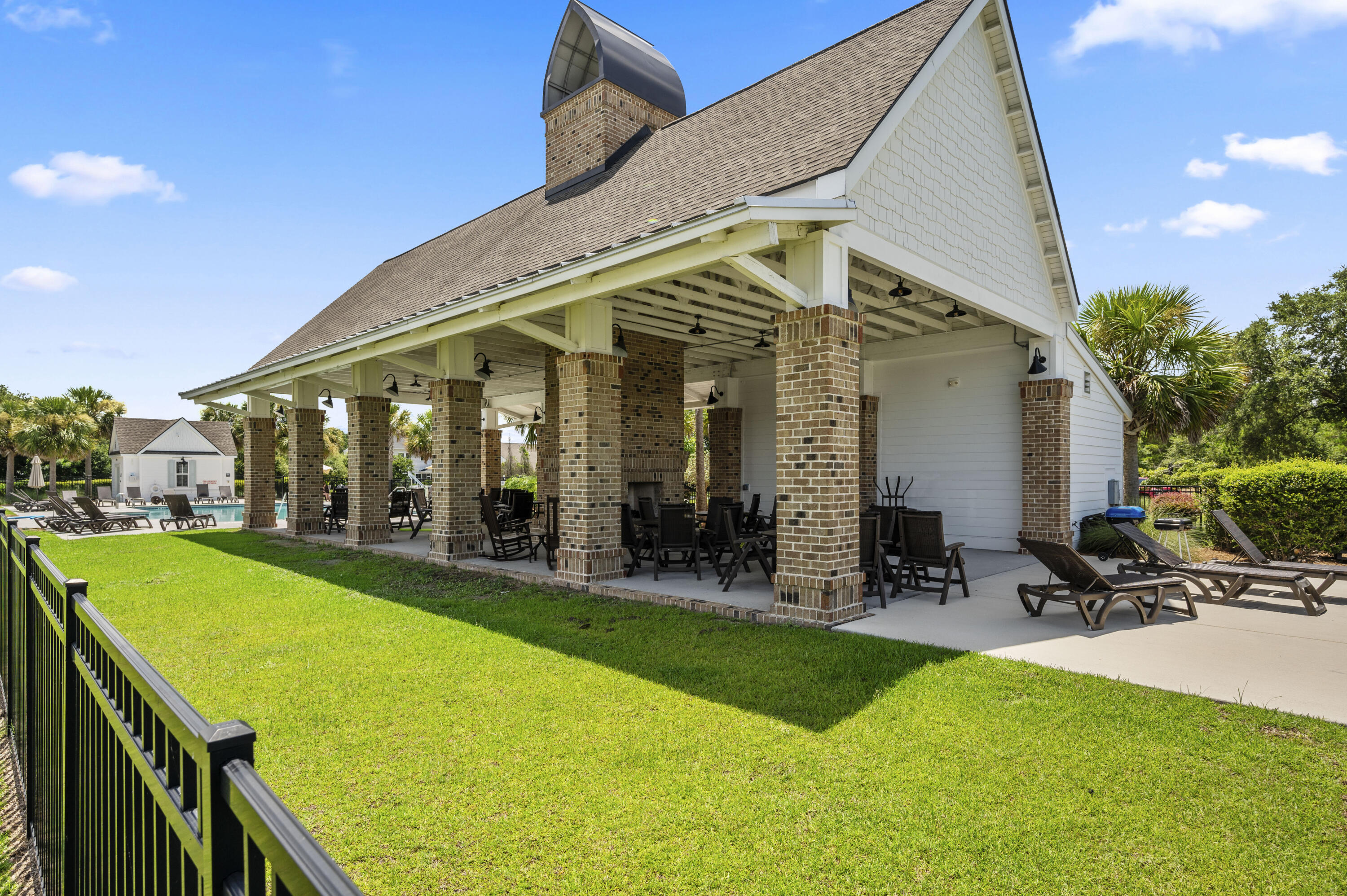 5006 Catfish Loop
