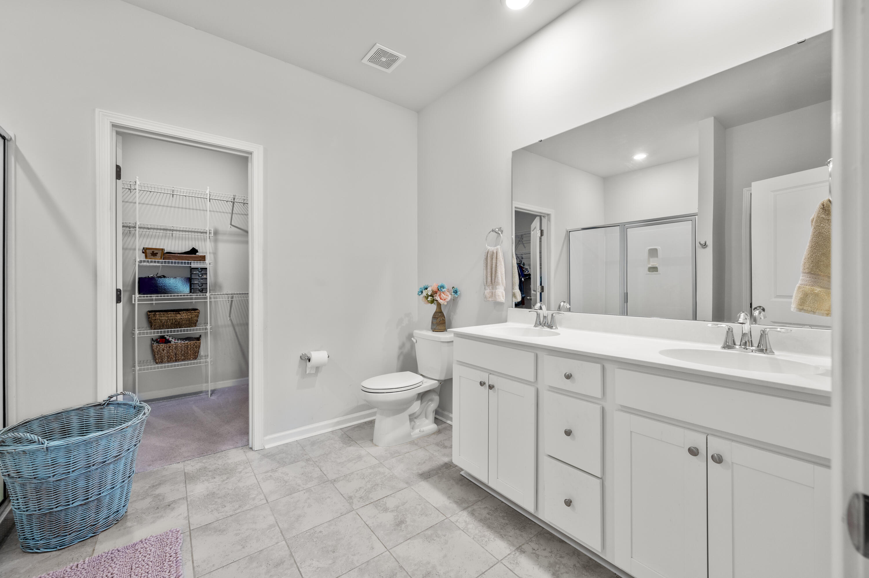 5006 Catfish Loop