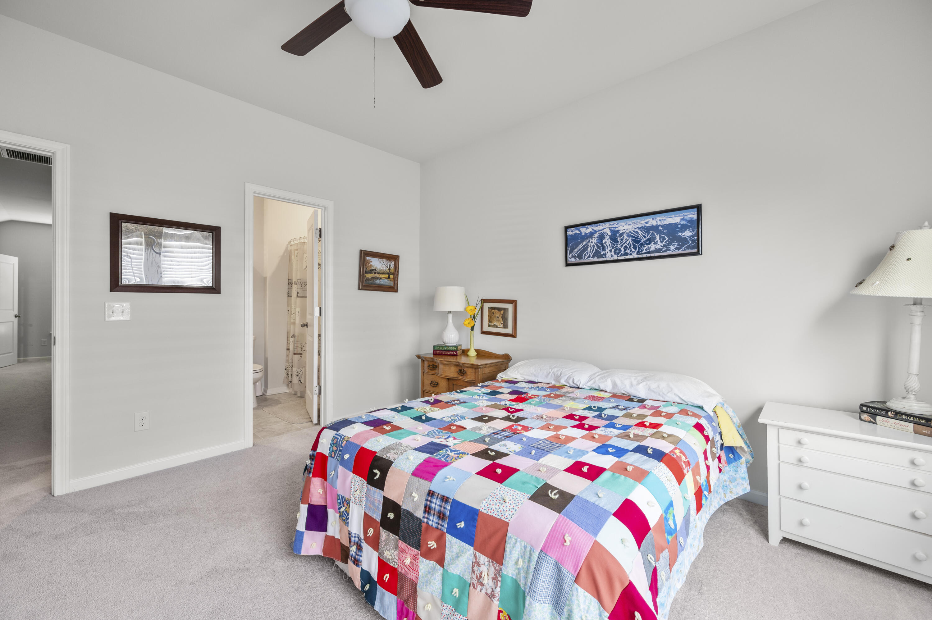 5006 Catfish Loop