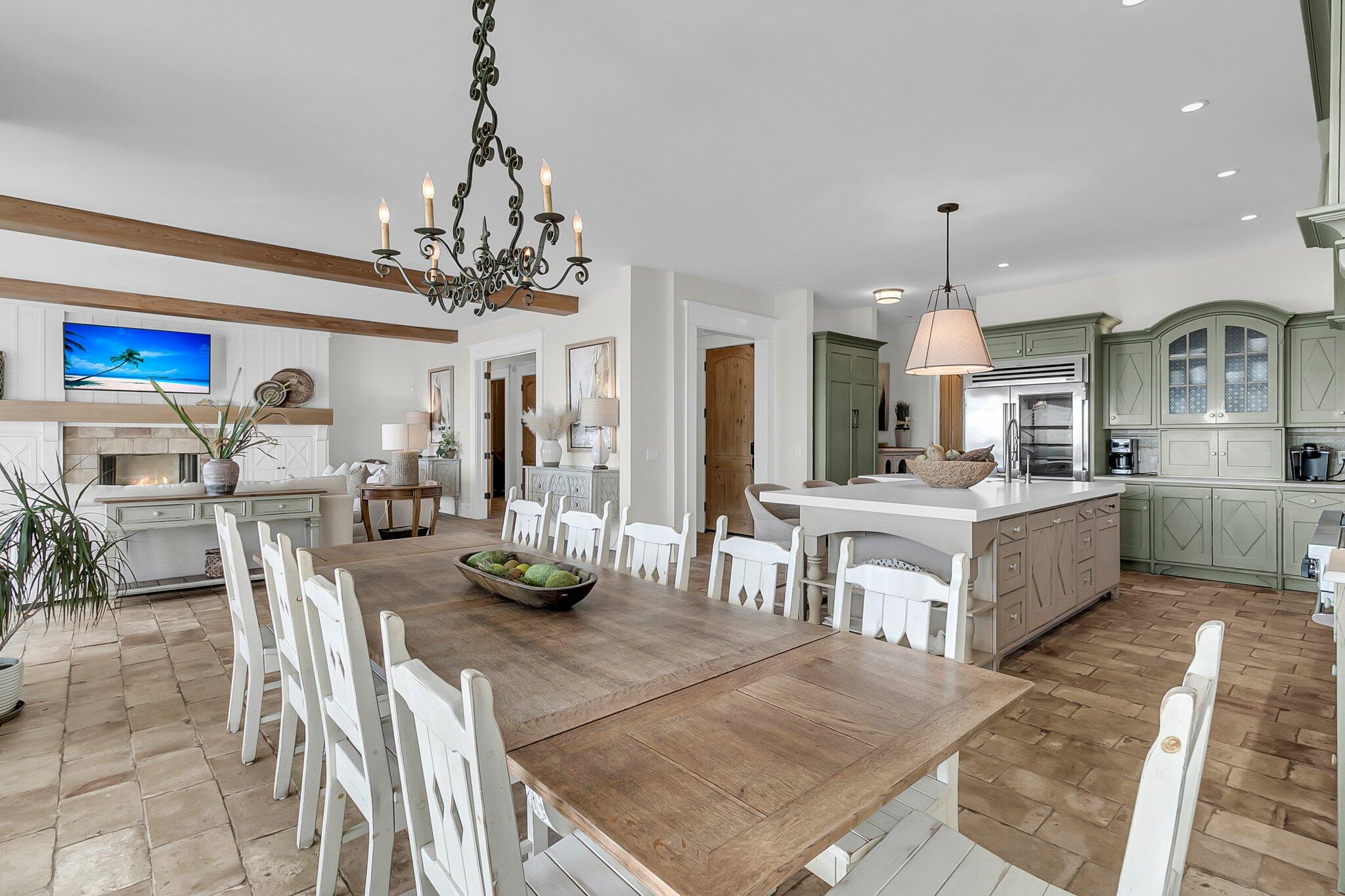 112 Ocean Blvd B (1/4 Interest)