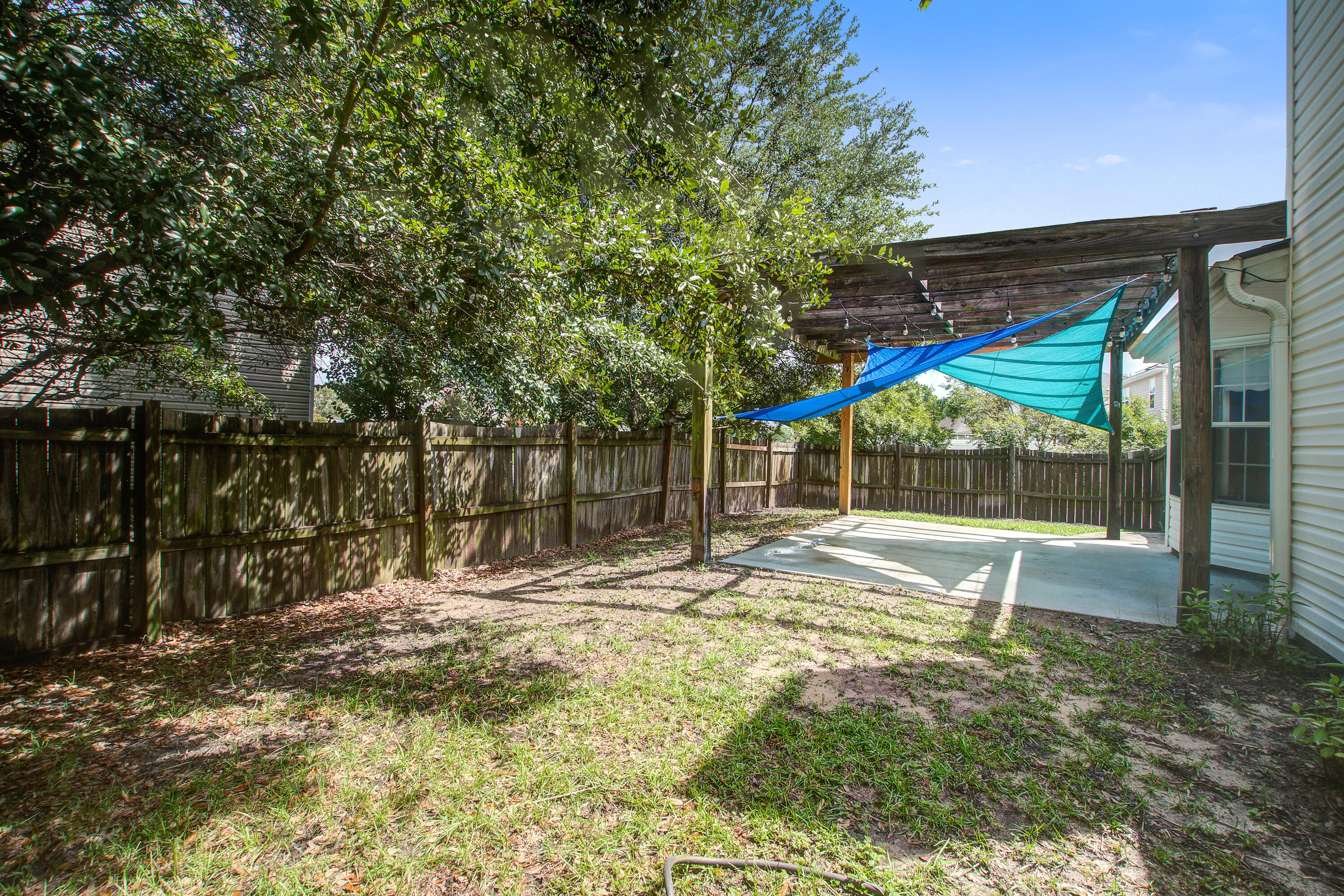 8357 Waltham Road