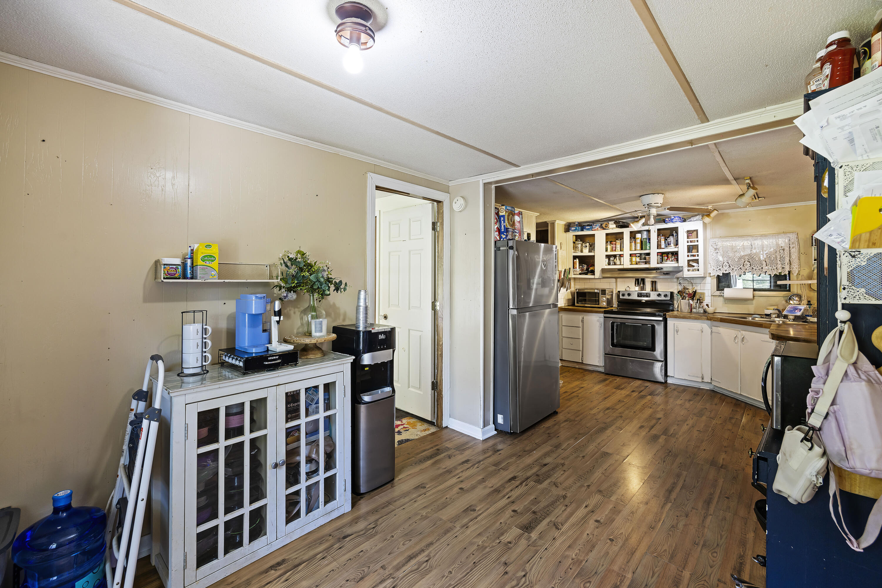 5681 Old Jacksonboro Road