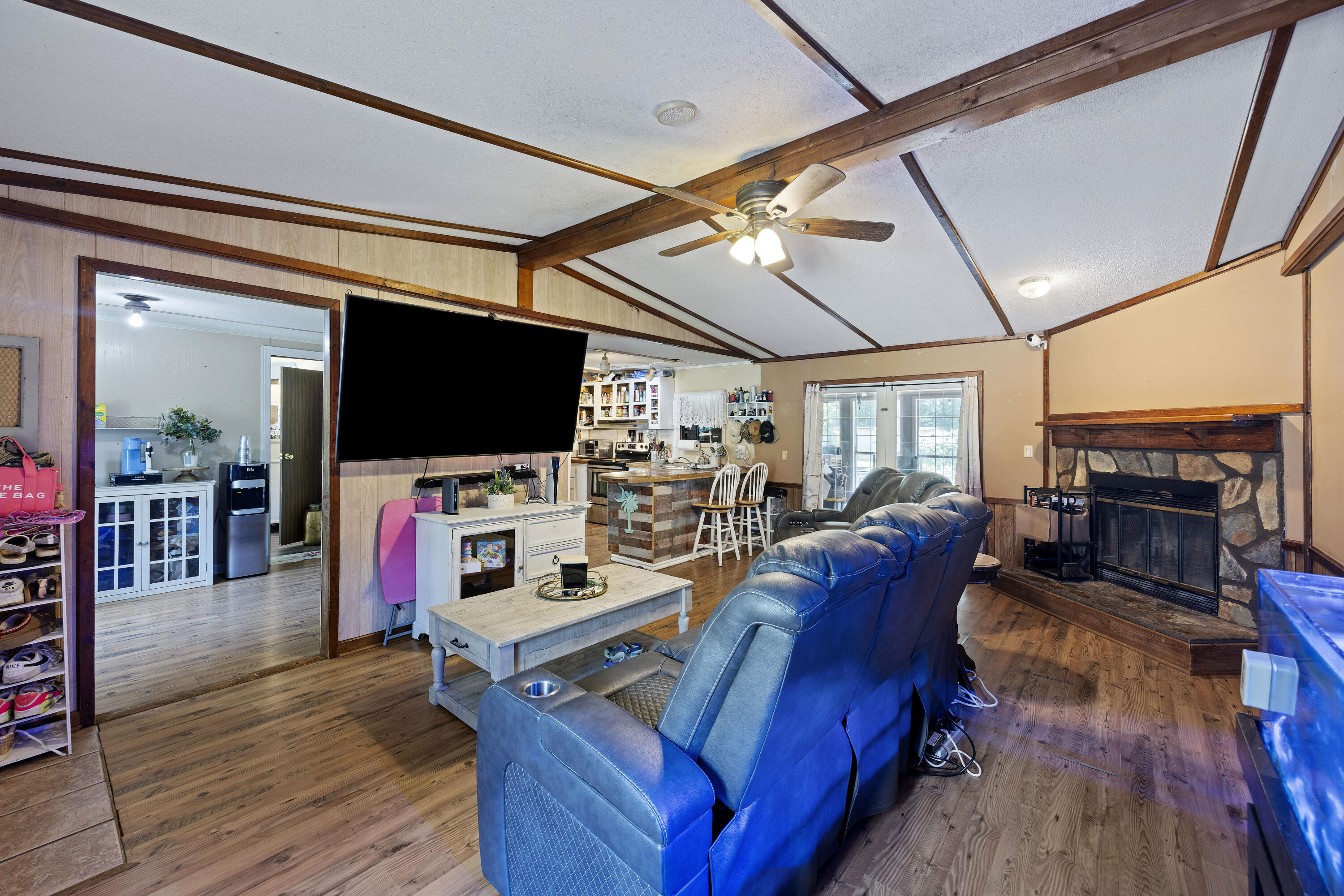 5681 Old Jacksonboro Road