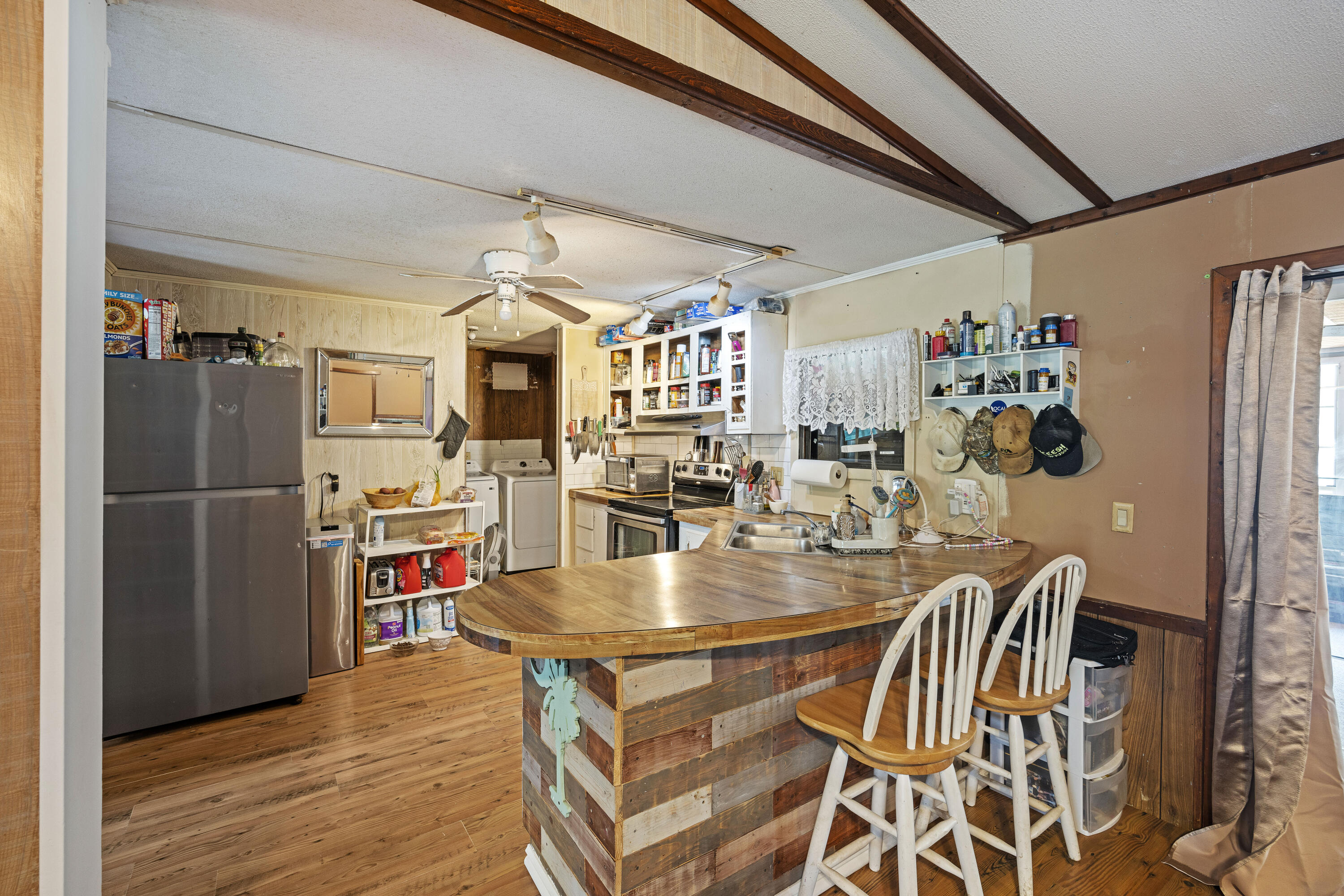 5681 Old Jacksonboro Road