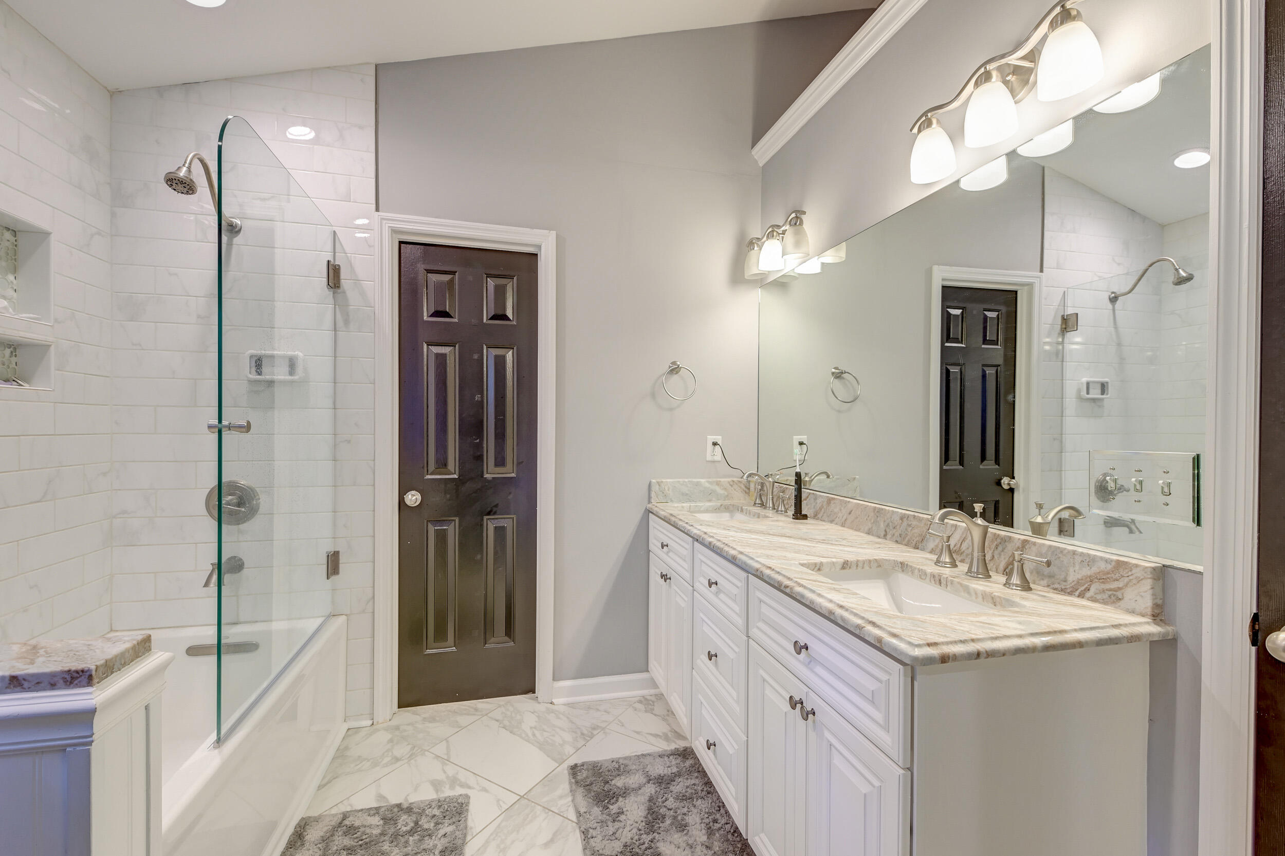 3298 Heathland Way