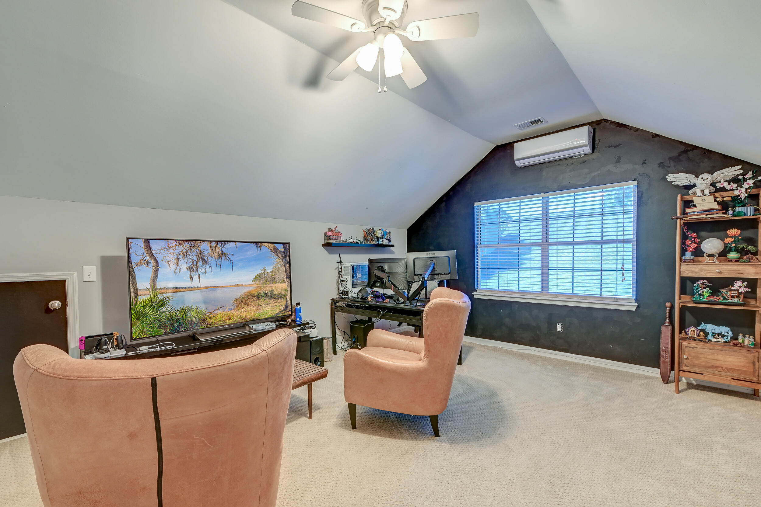 3298 Heathland Way