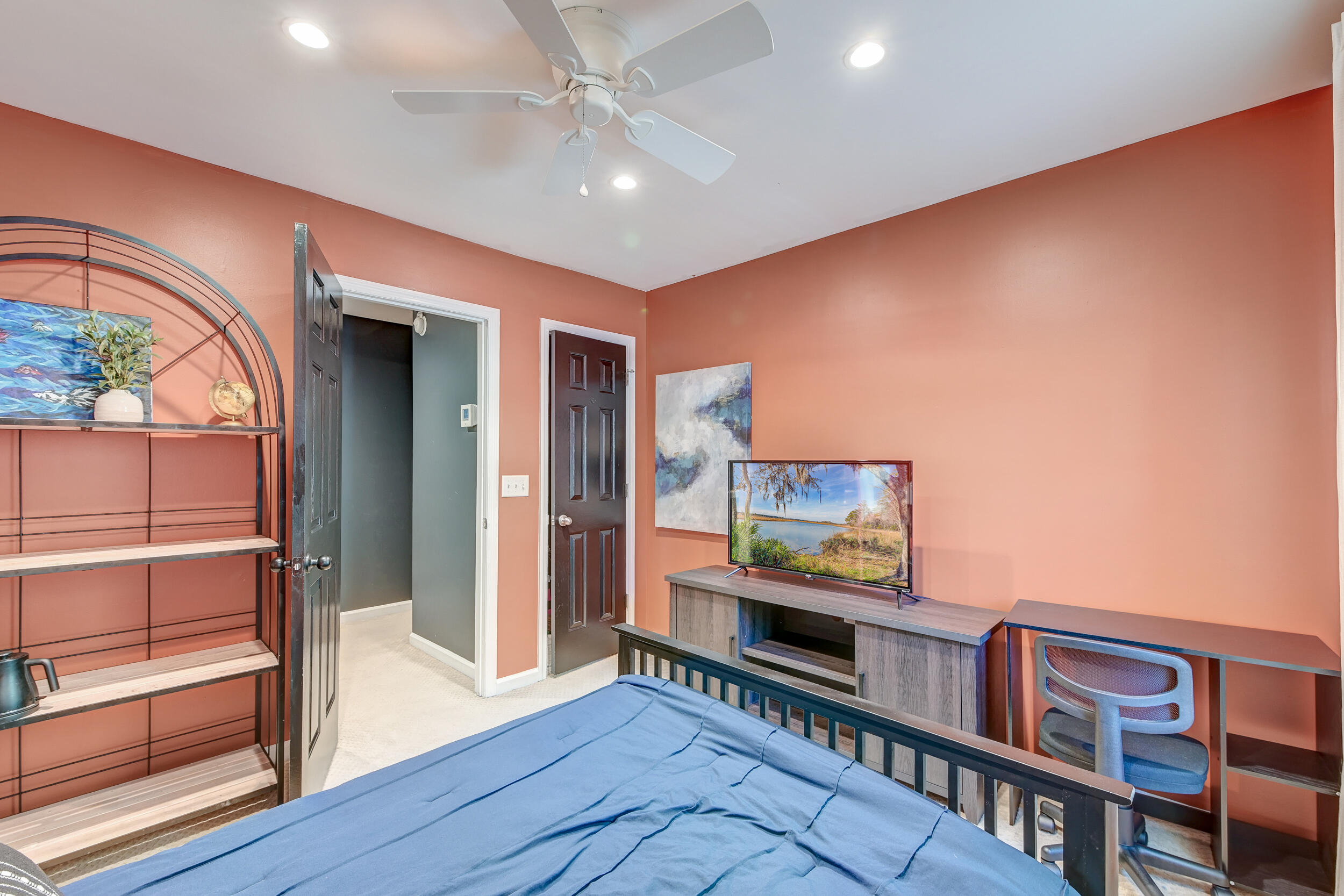 3298 Heathland Way