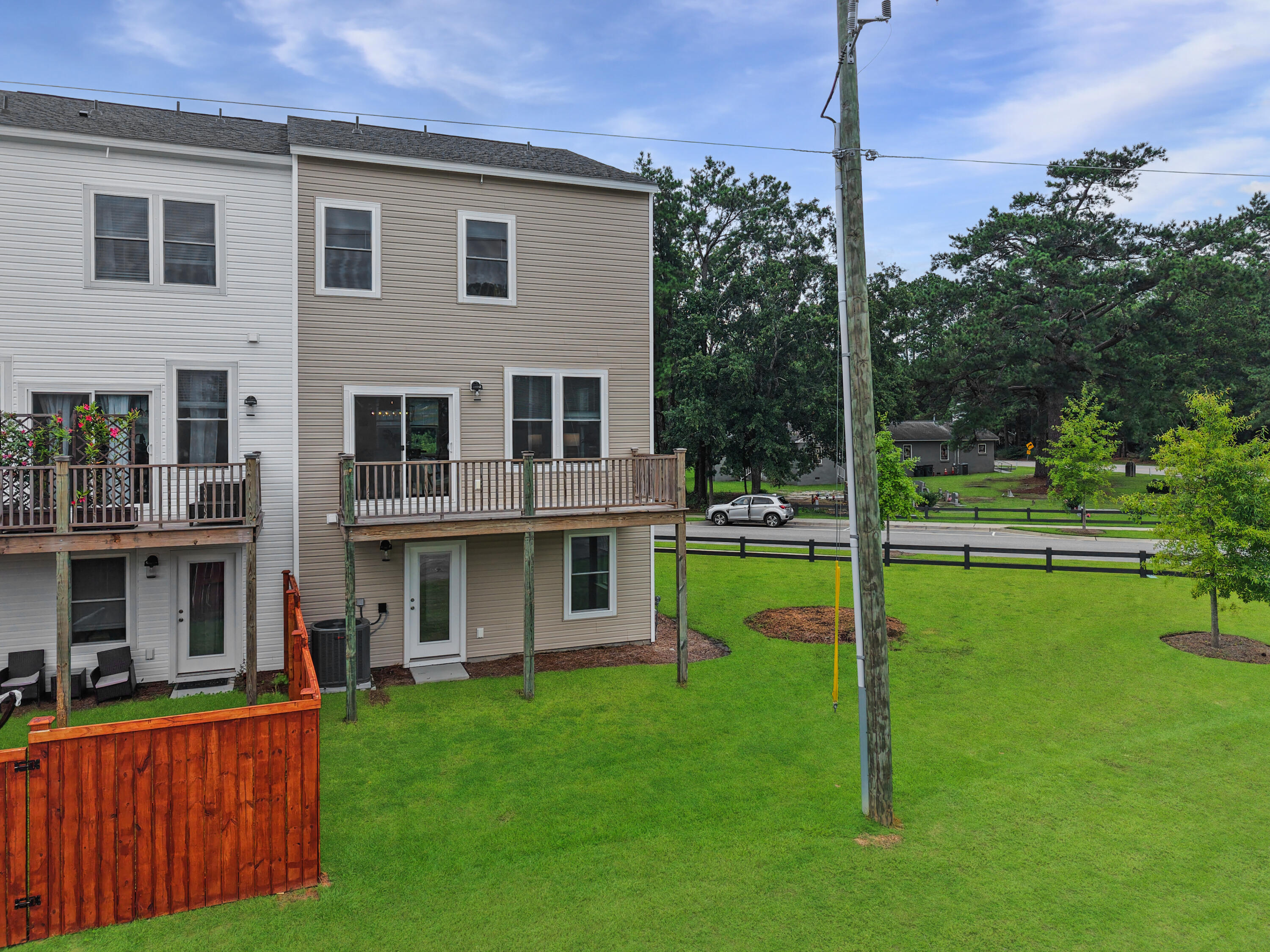 1001 Pettiford Place