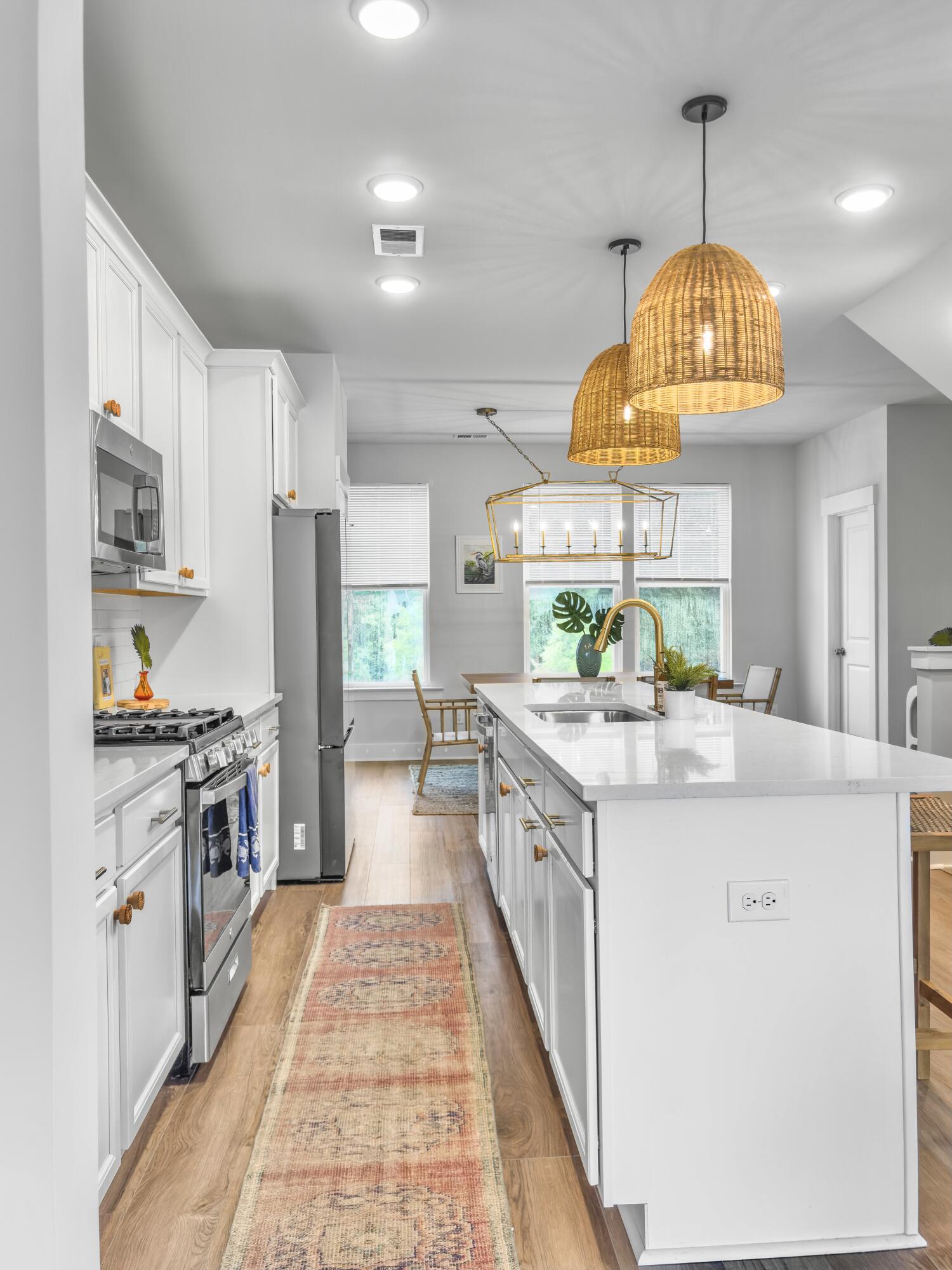 1001 Pettiford Place