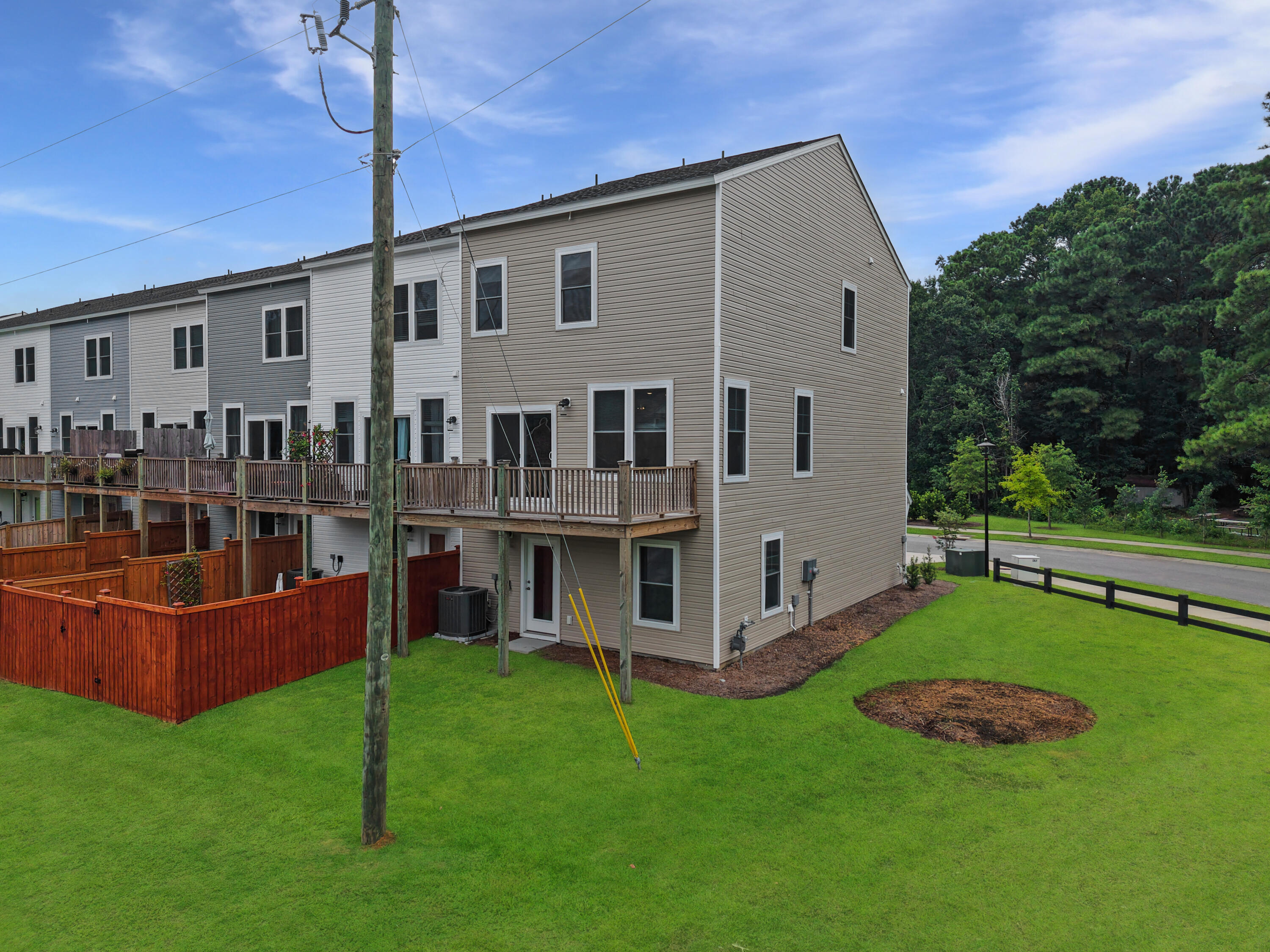 1001 Pettiford Place