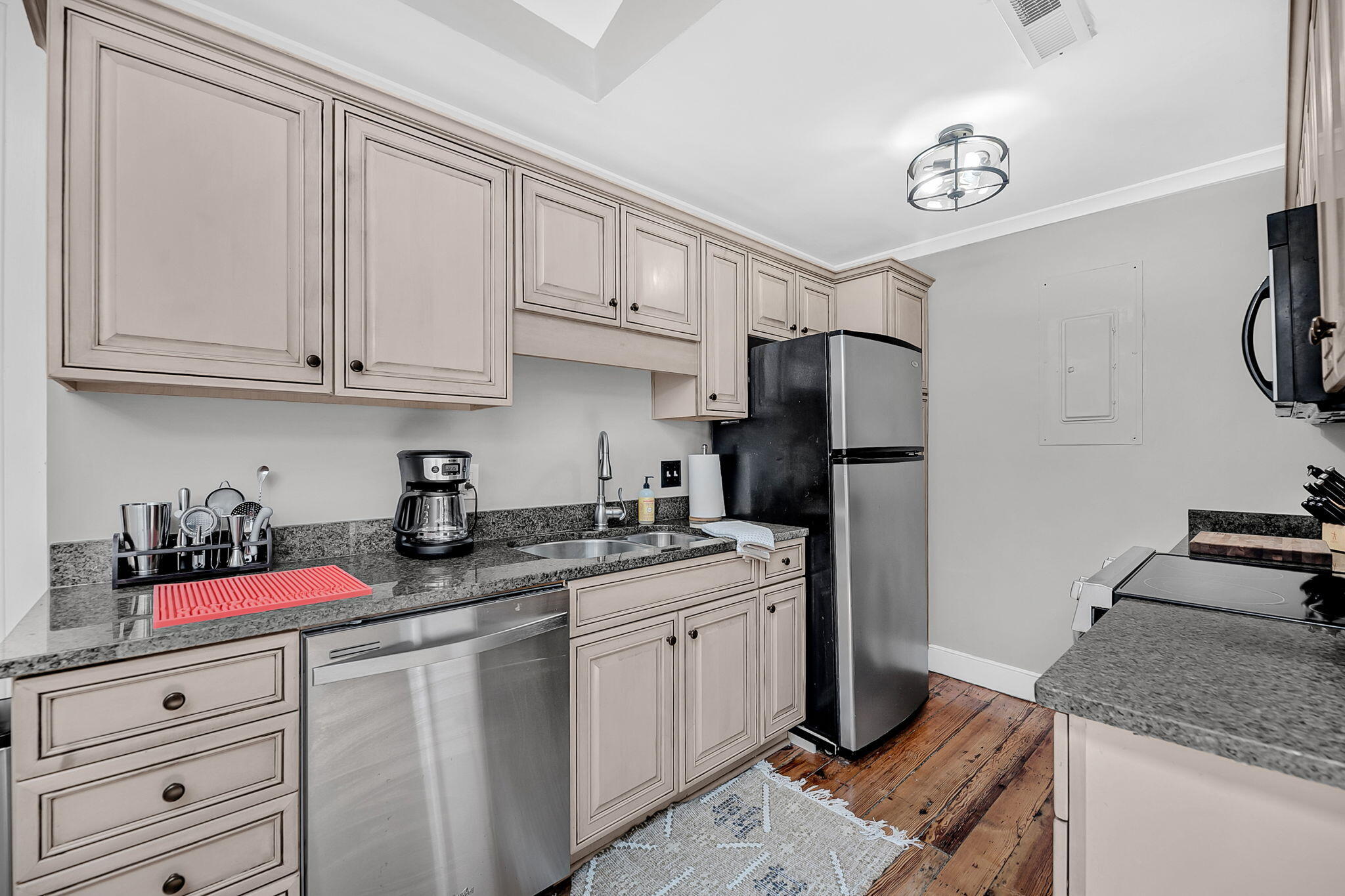 278 King Street # C
