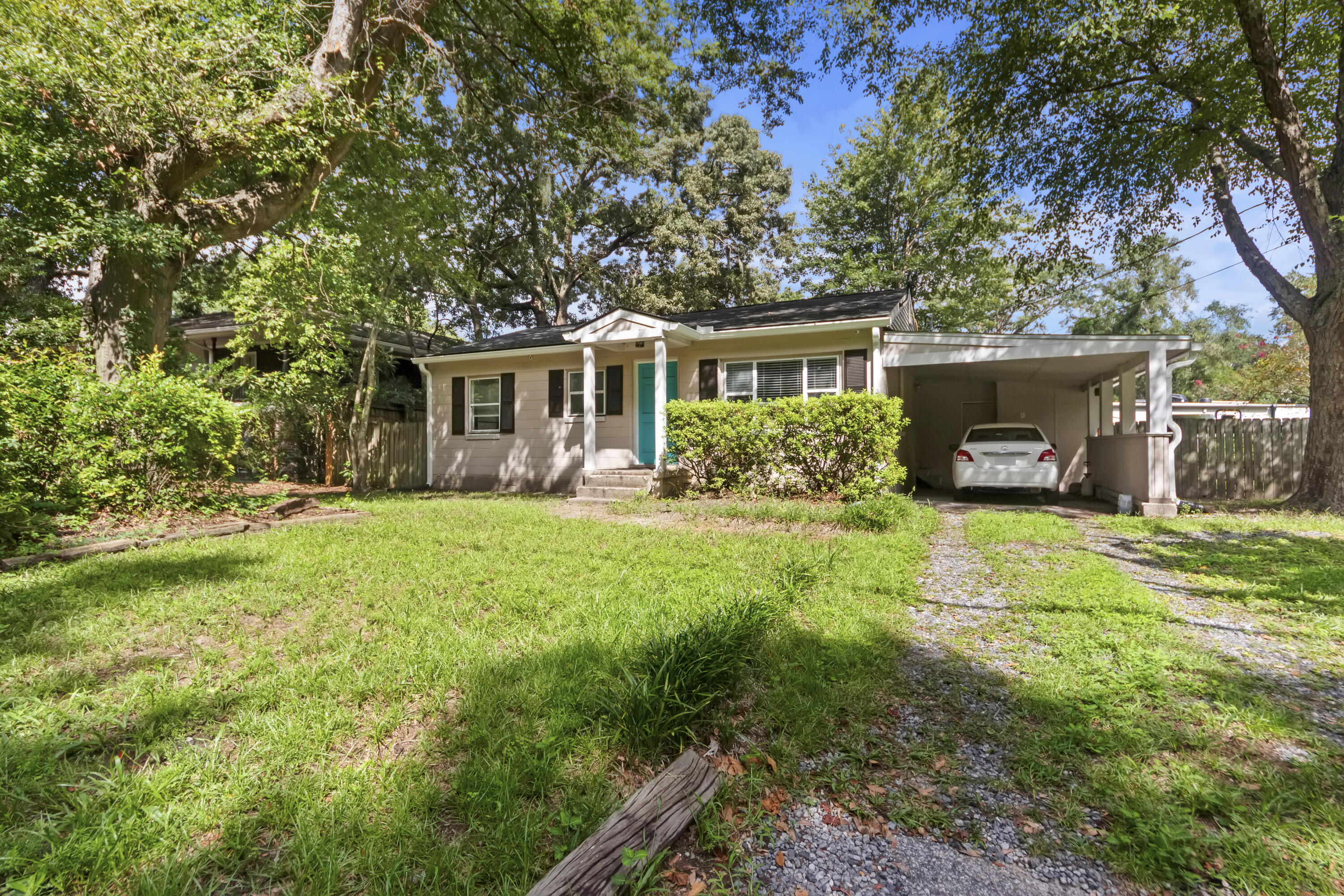 1472 Orange Grove Road