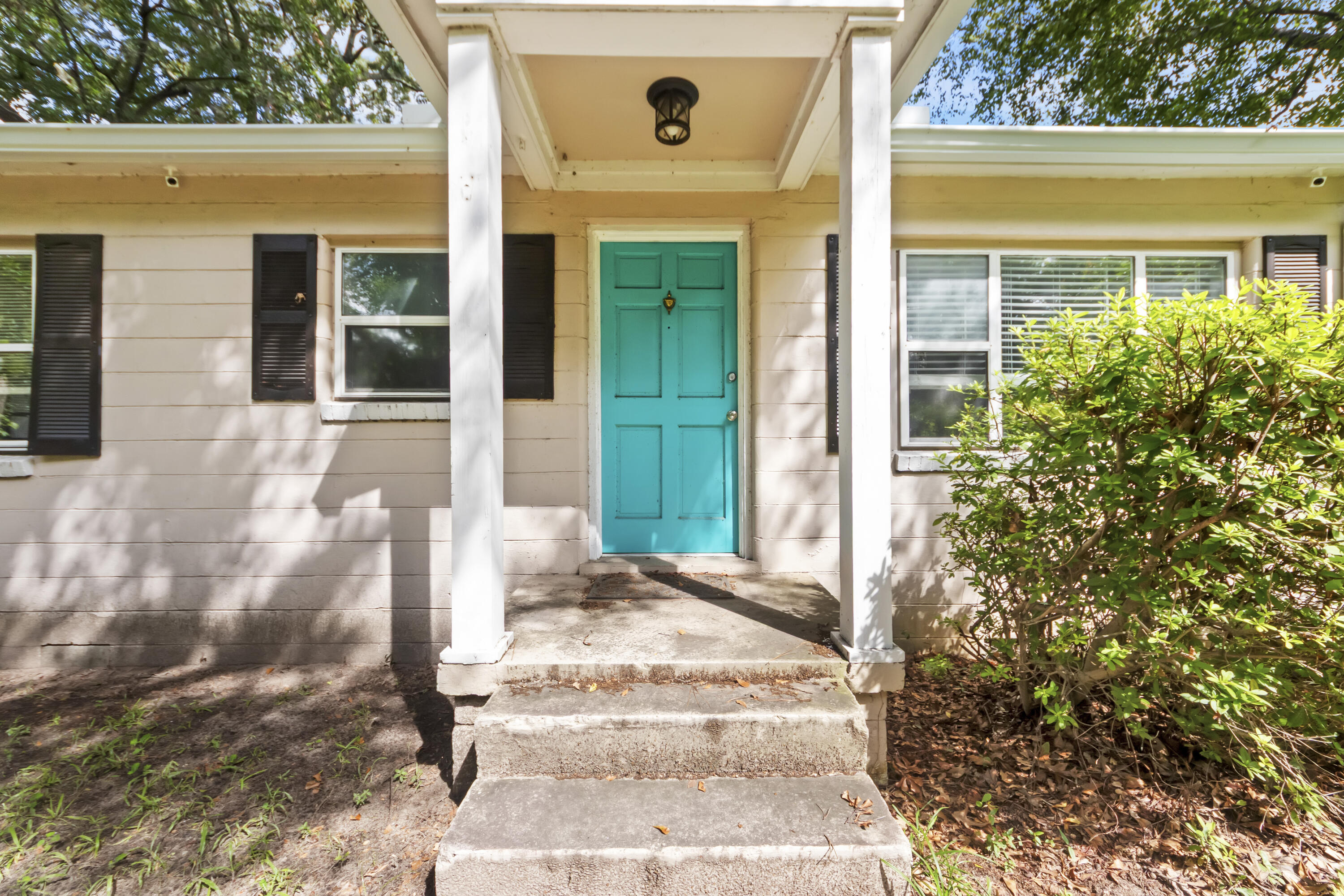 1472 Orange Grove Road