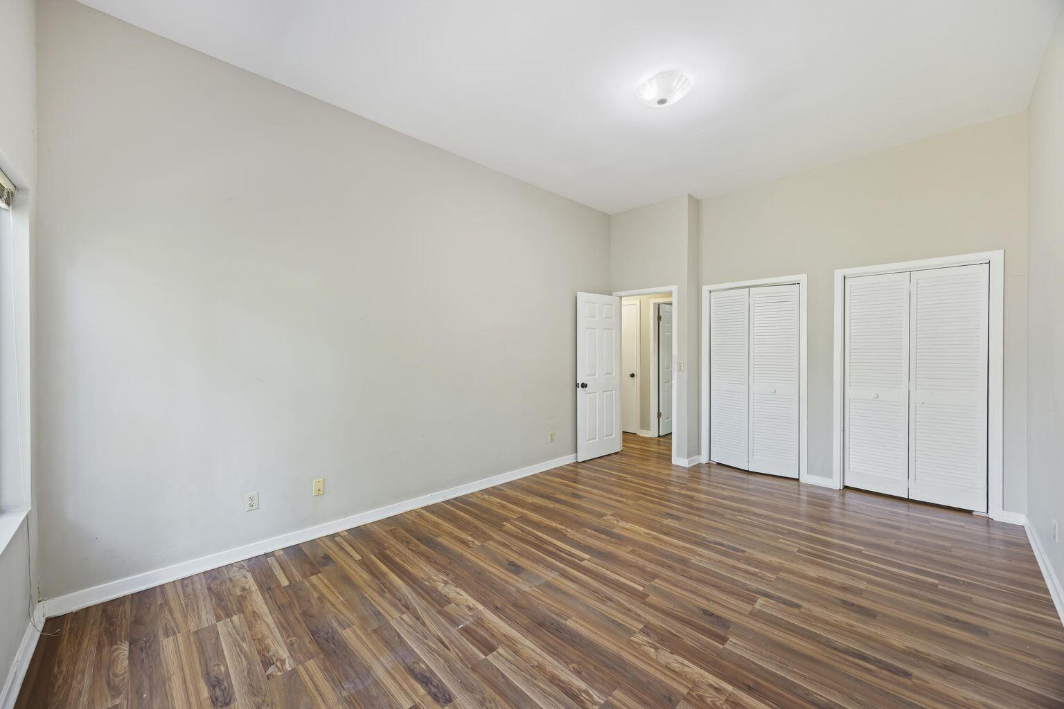 9 Stallion Court