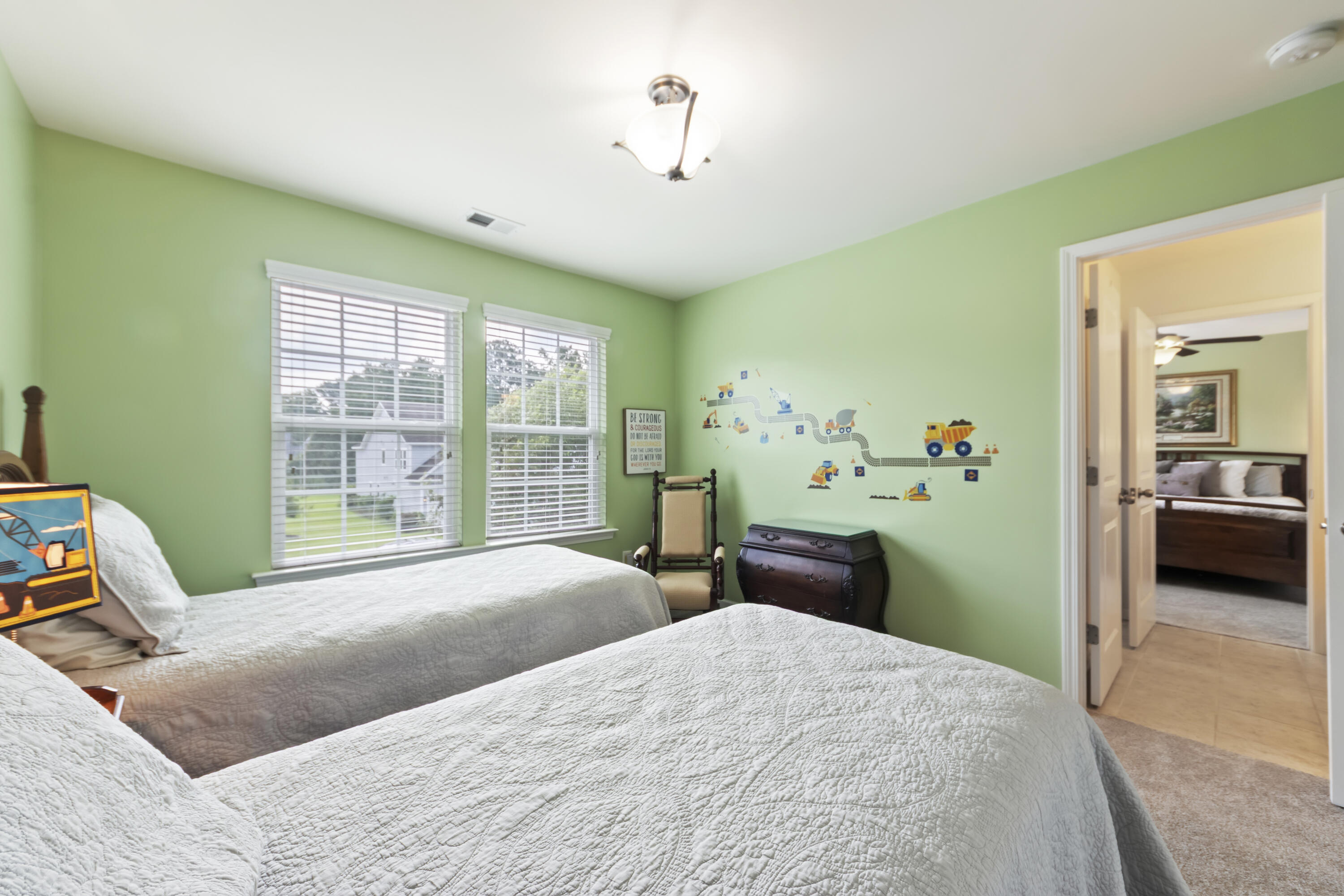 127 Stagecoach Lane