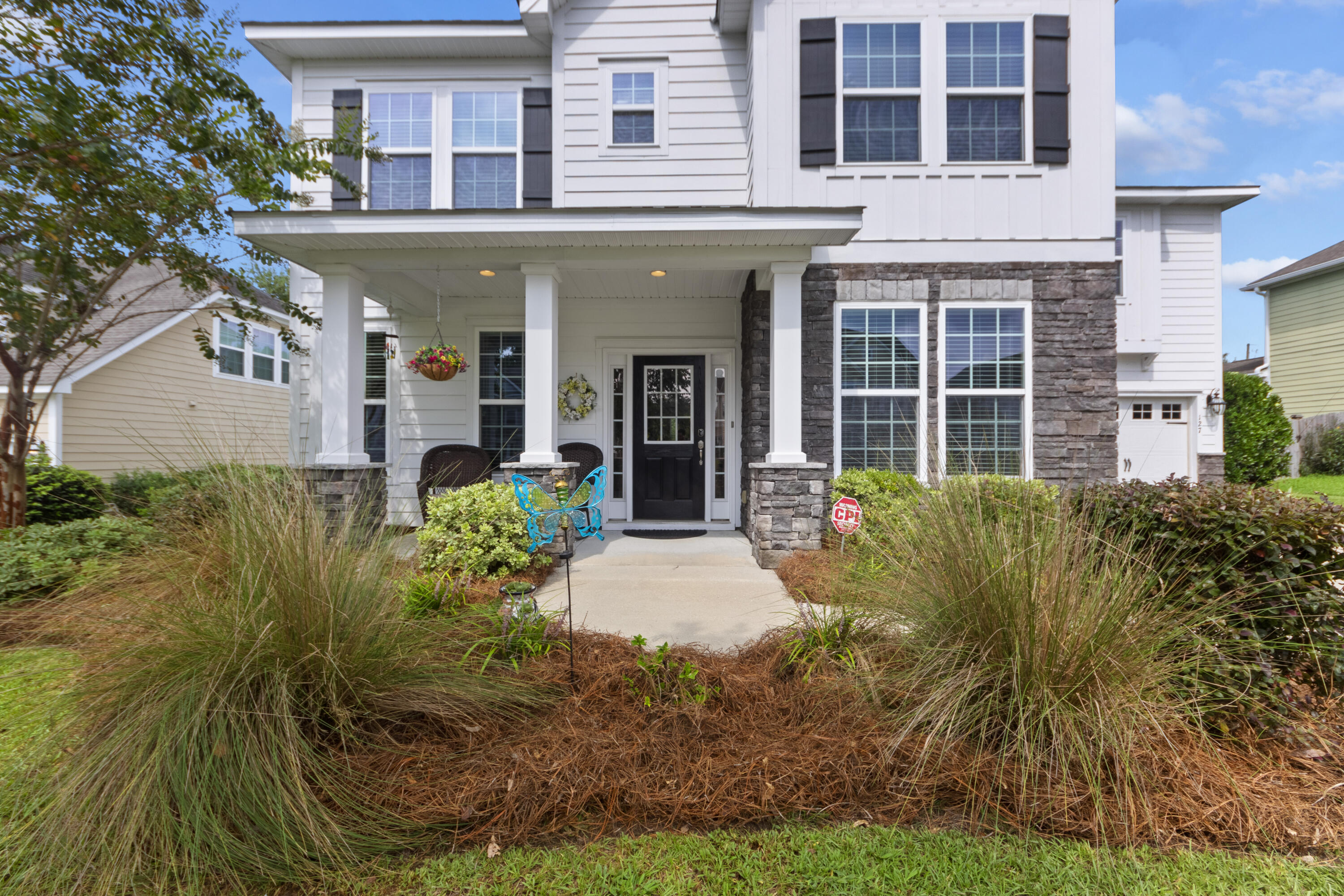 127 Stagecoach Lane