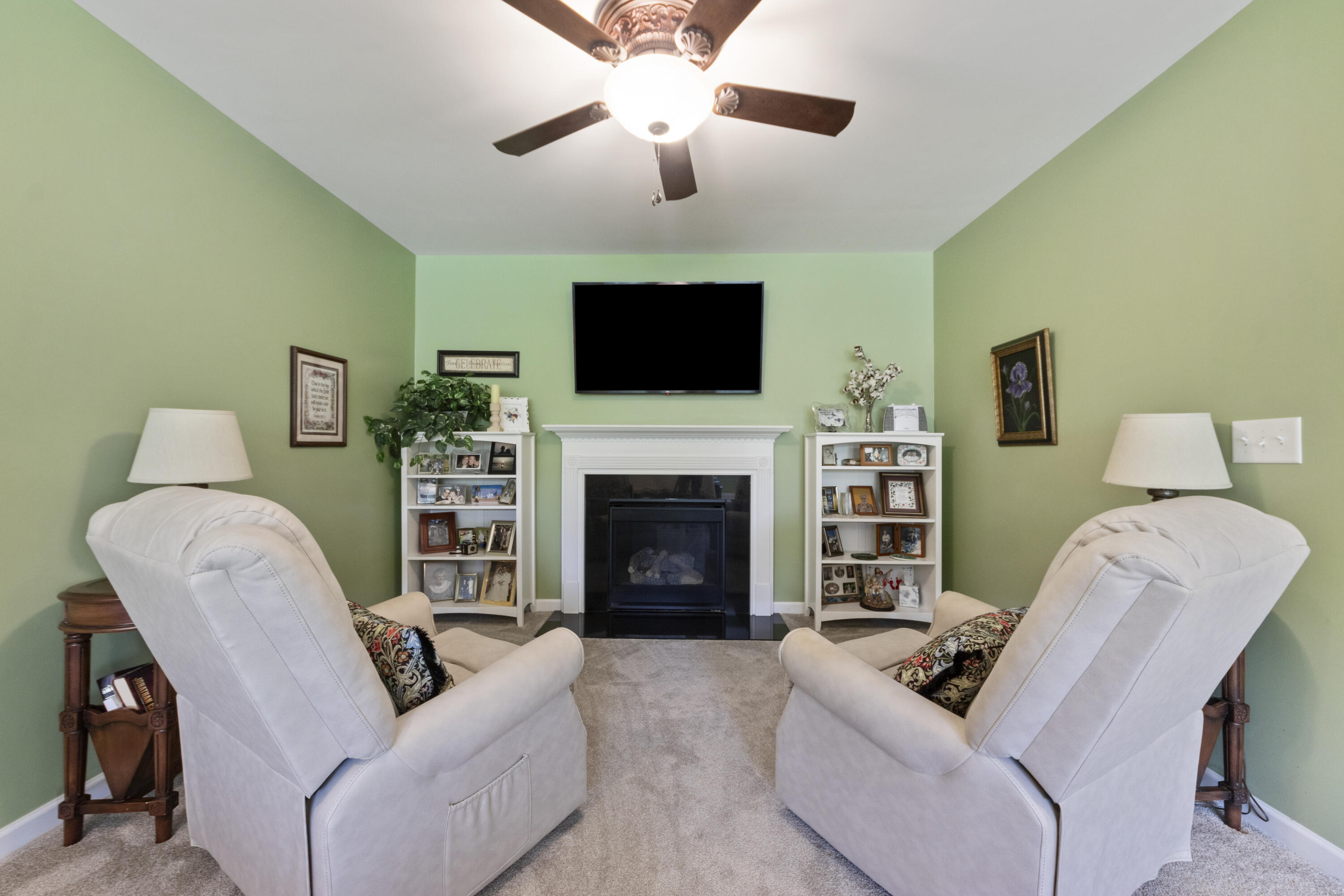 127 Stagecoach Lane
