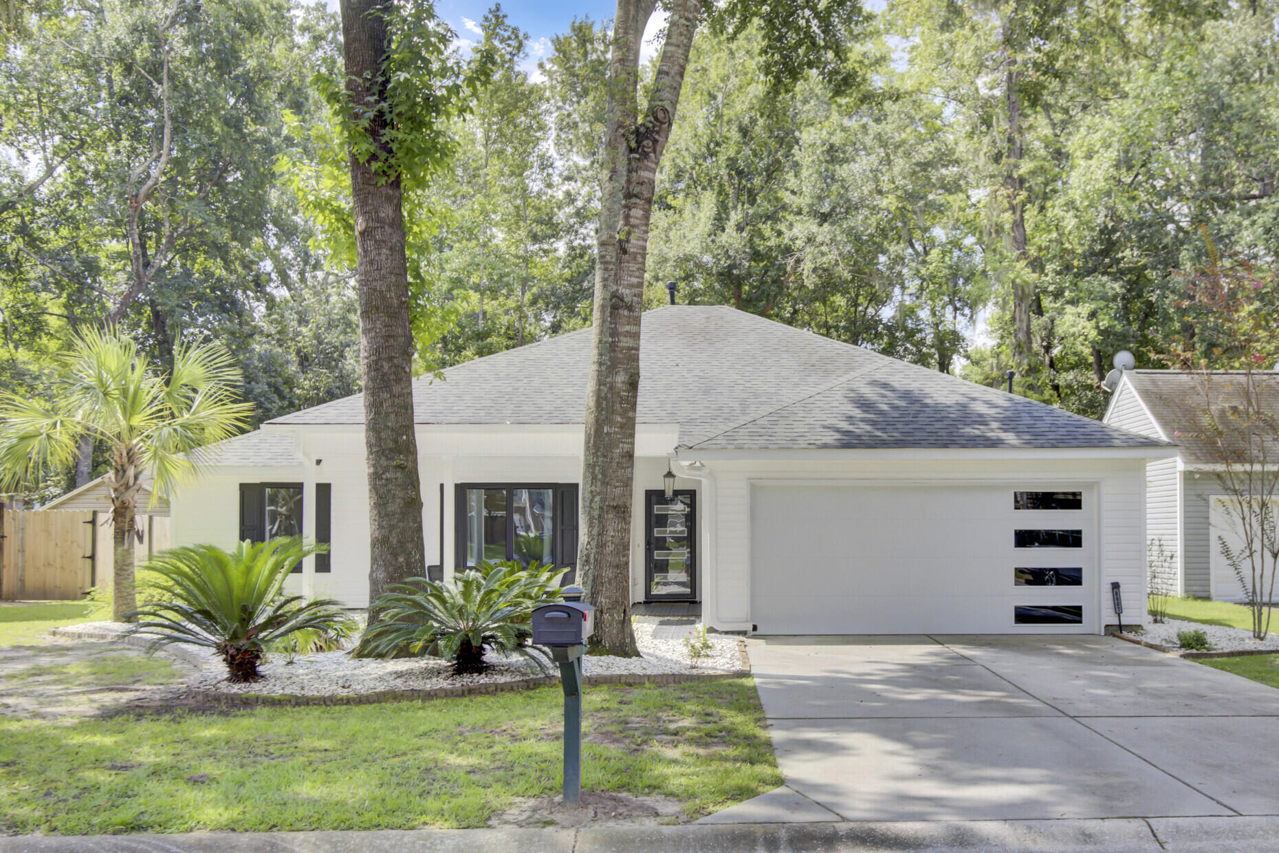 8607 Kennestone Lane