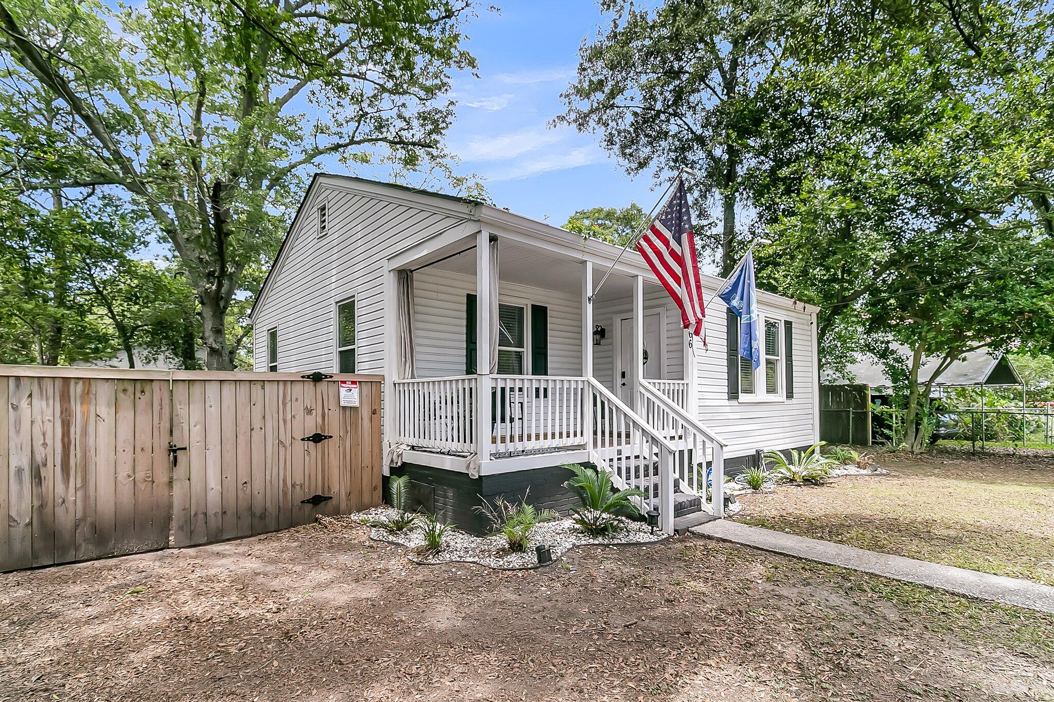 2666 Poplin Avenue