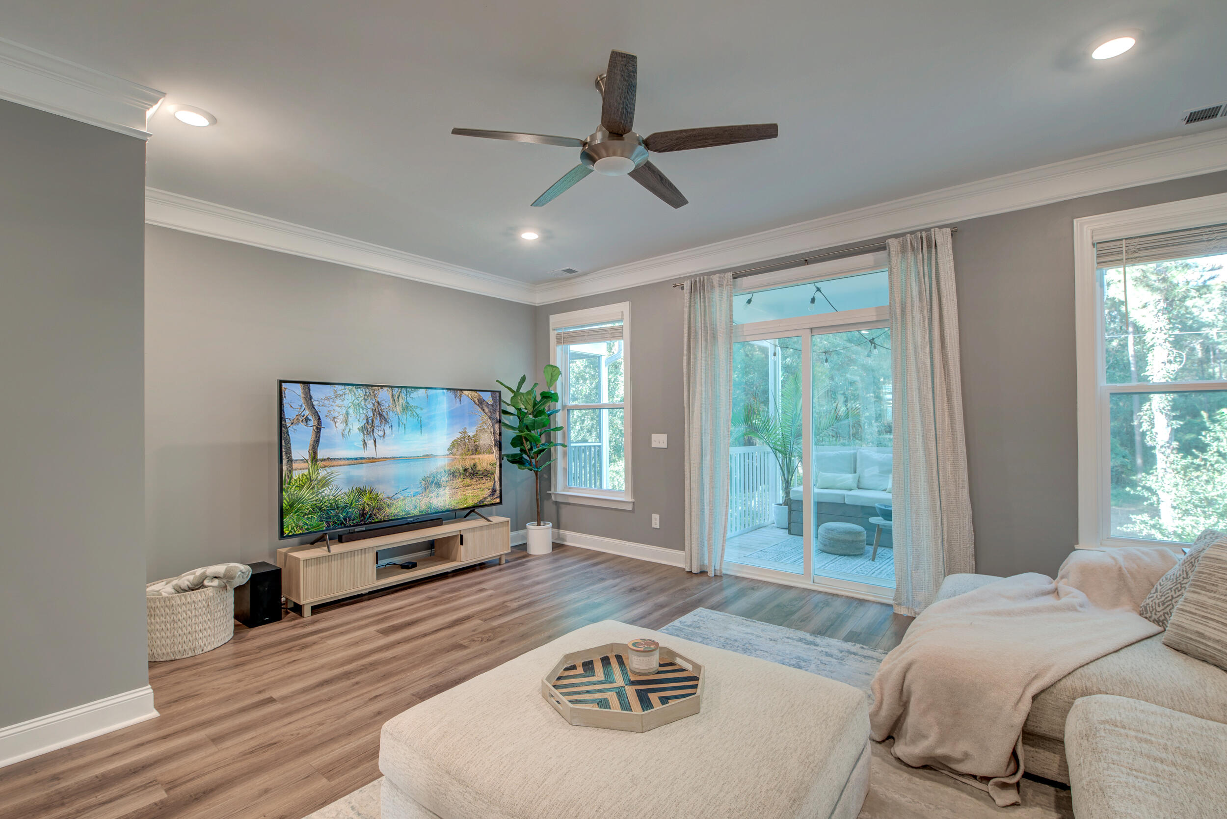 315 Laurens View Lane