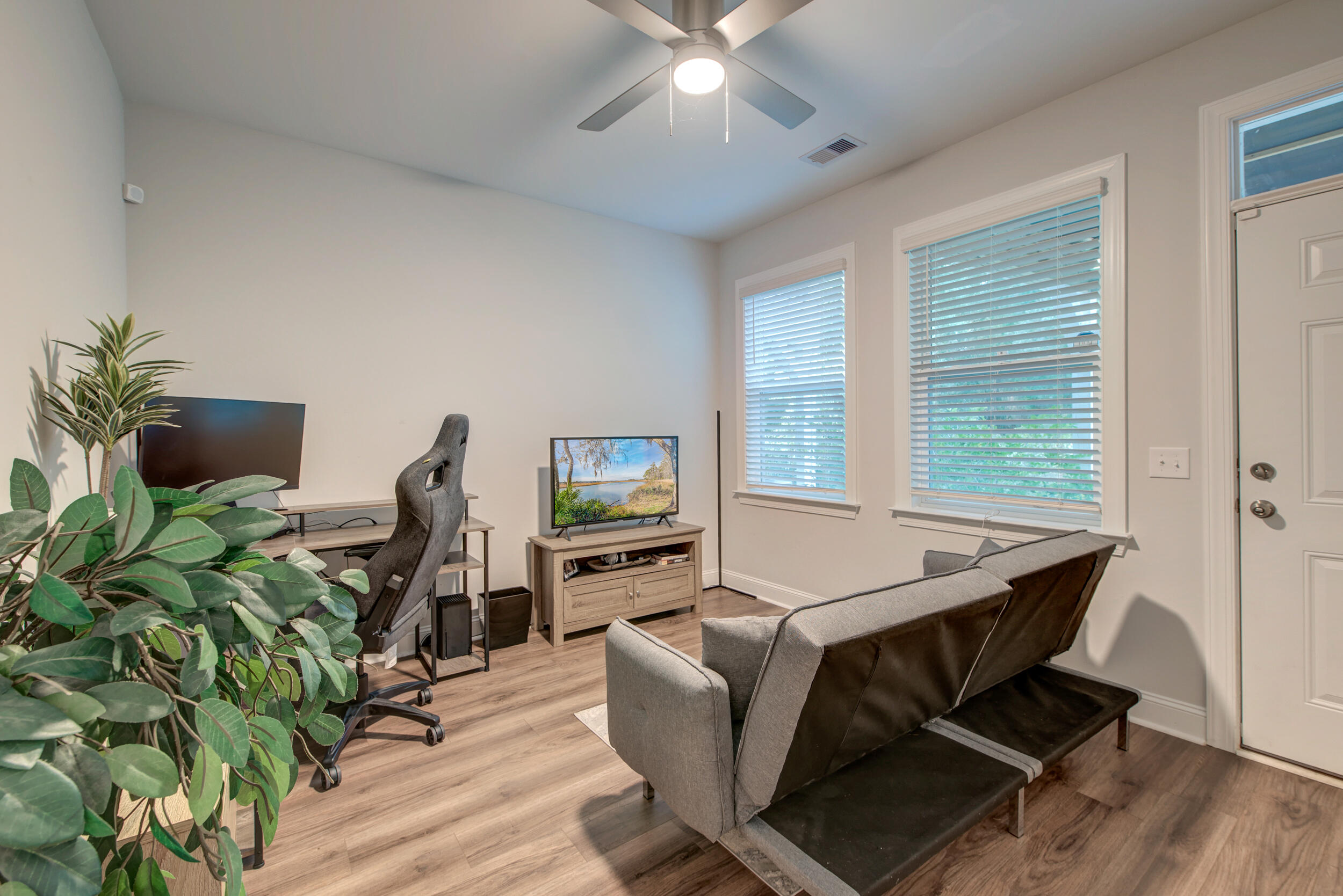 315 Laurens View Lane