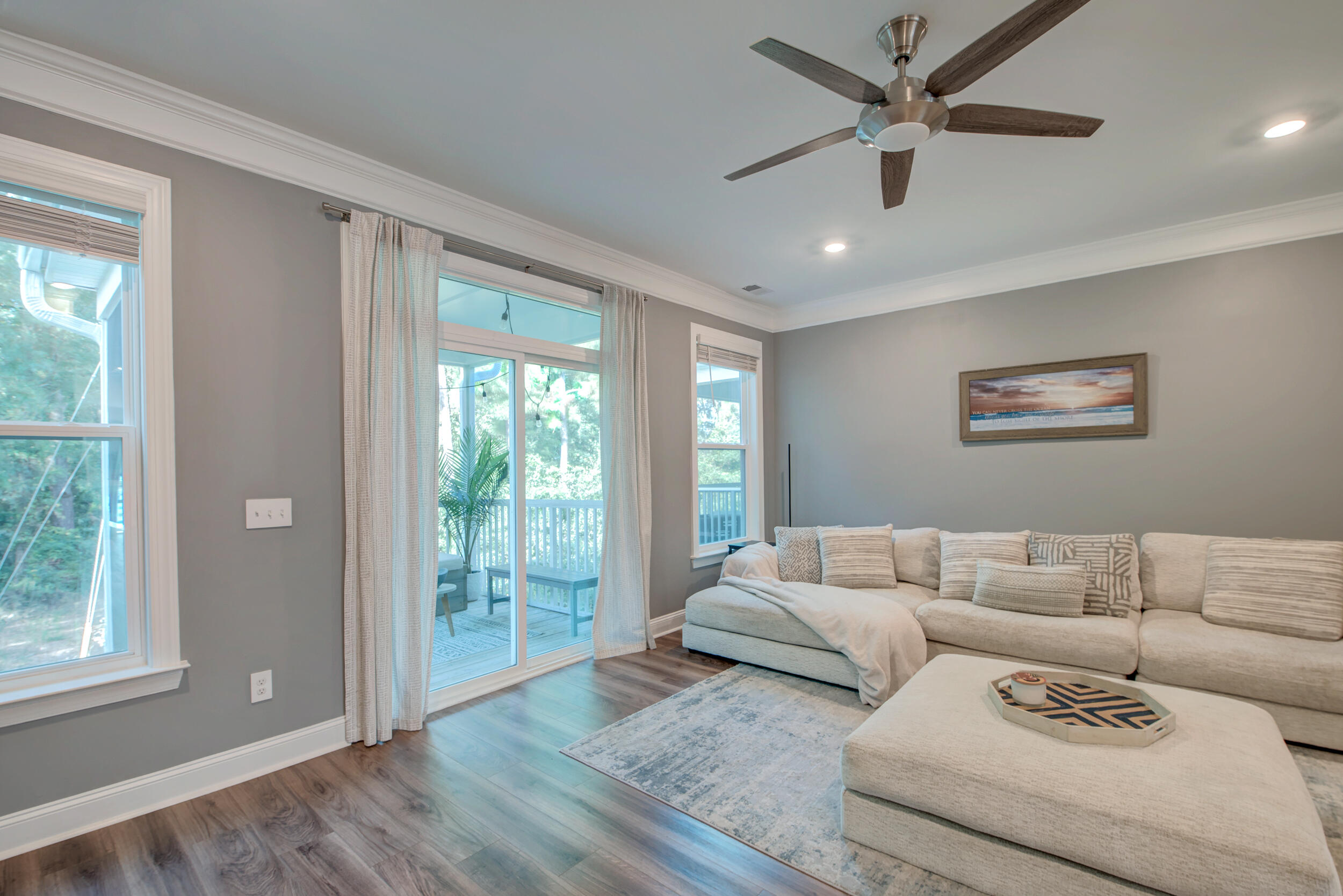 315 Laurens View Lane