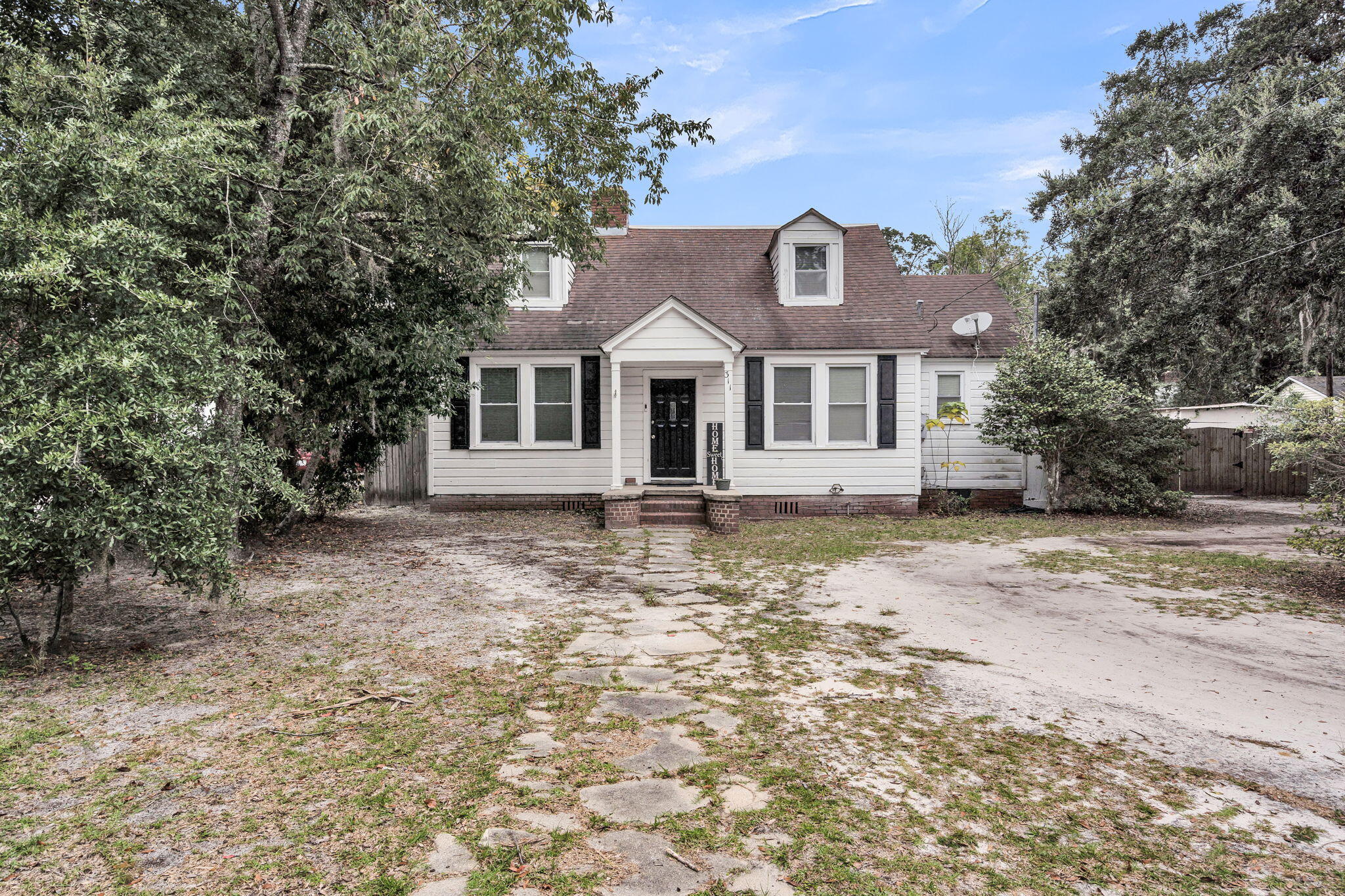 311 Warren Street