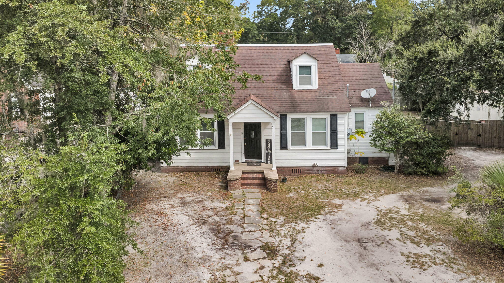 311 Warren Street