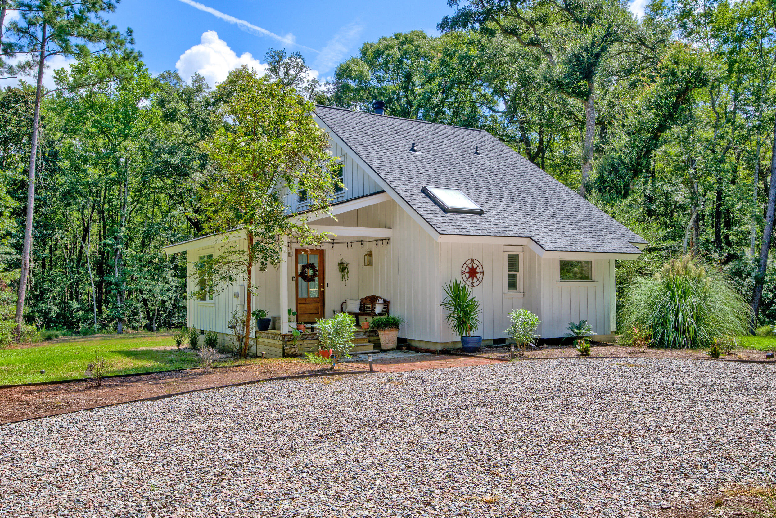 5261 Chisolm Road