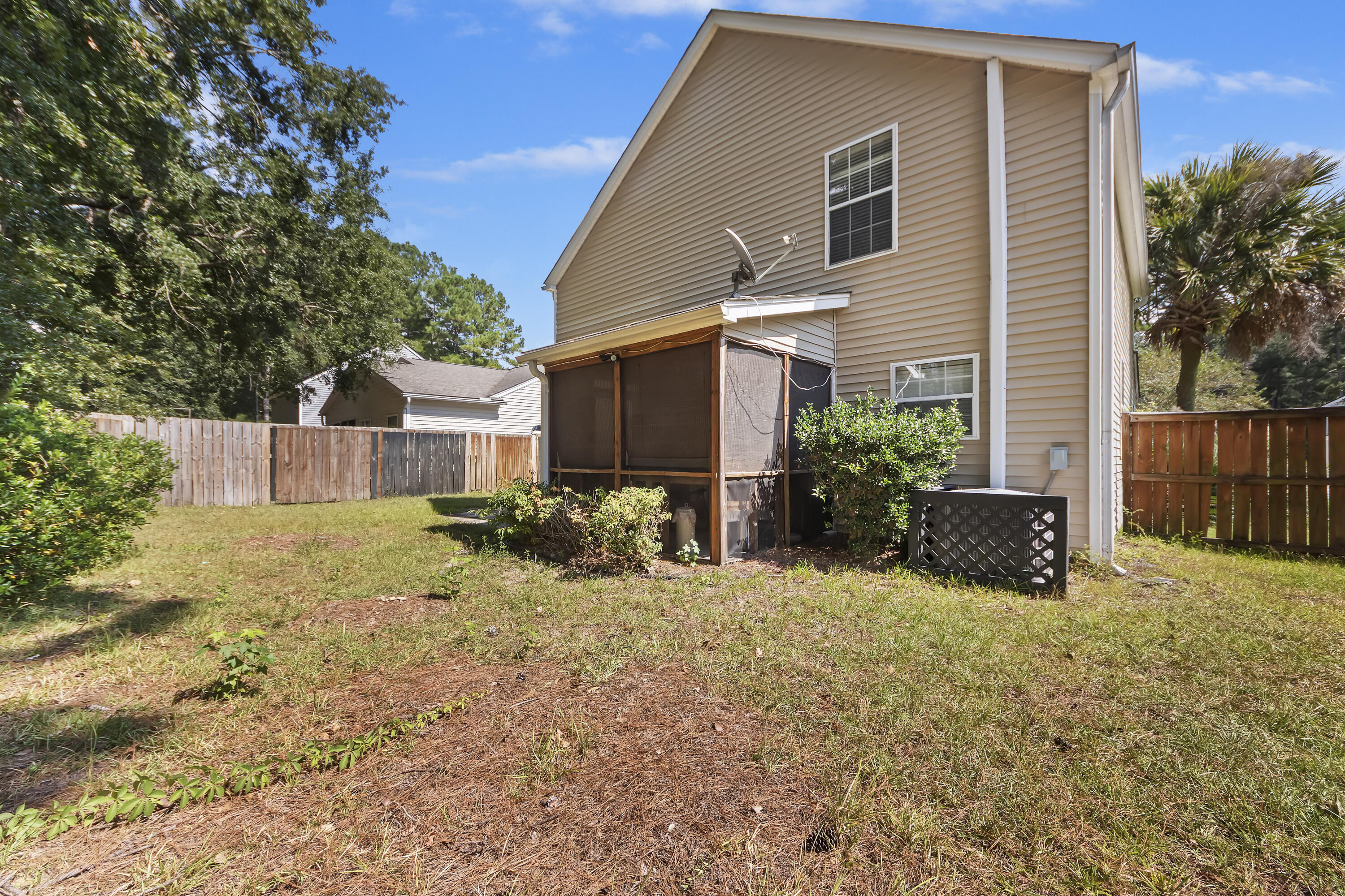 9041 Fieldstone Trace