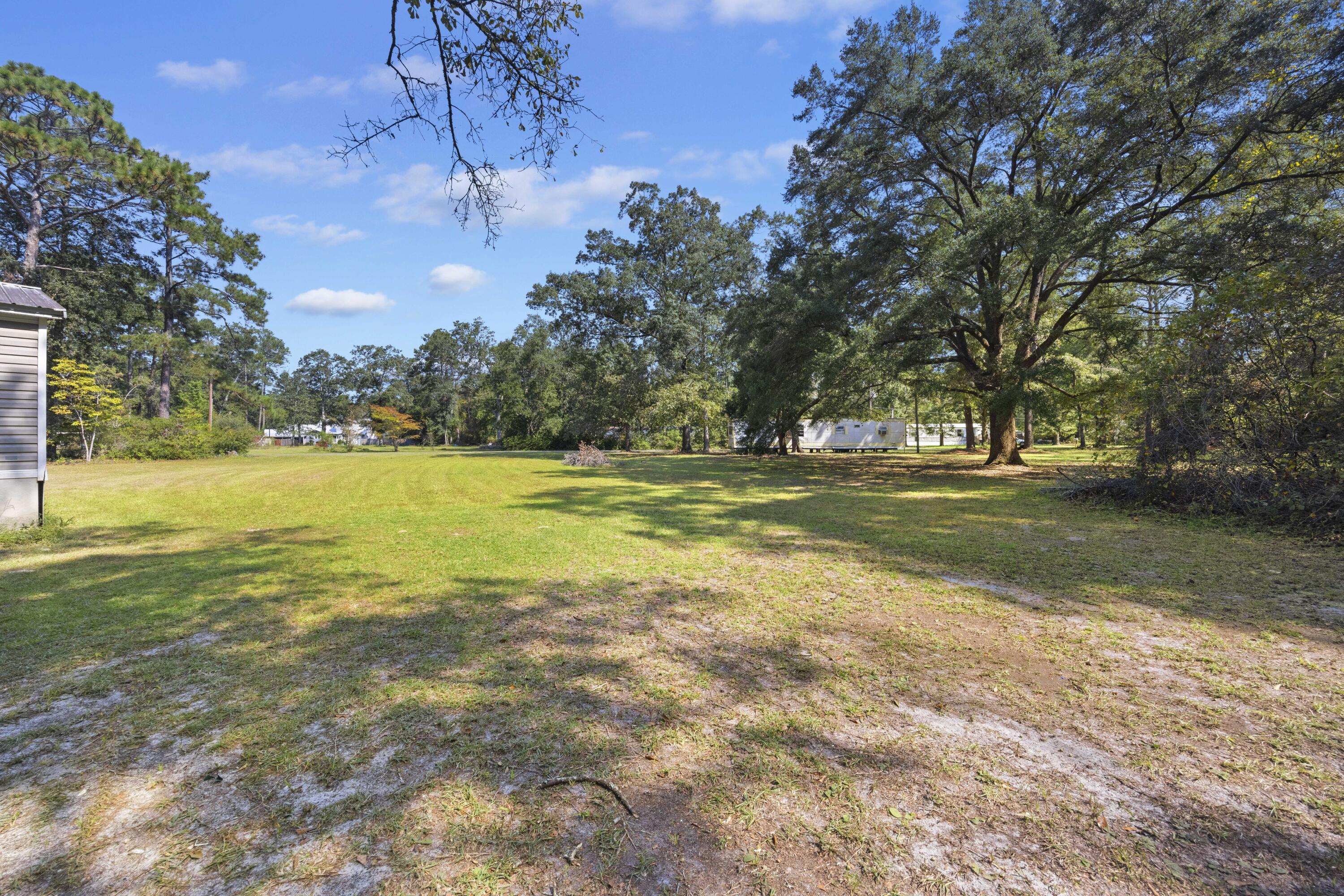 197 Davis Circle