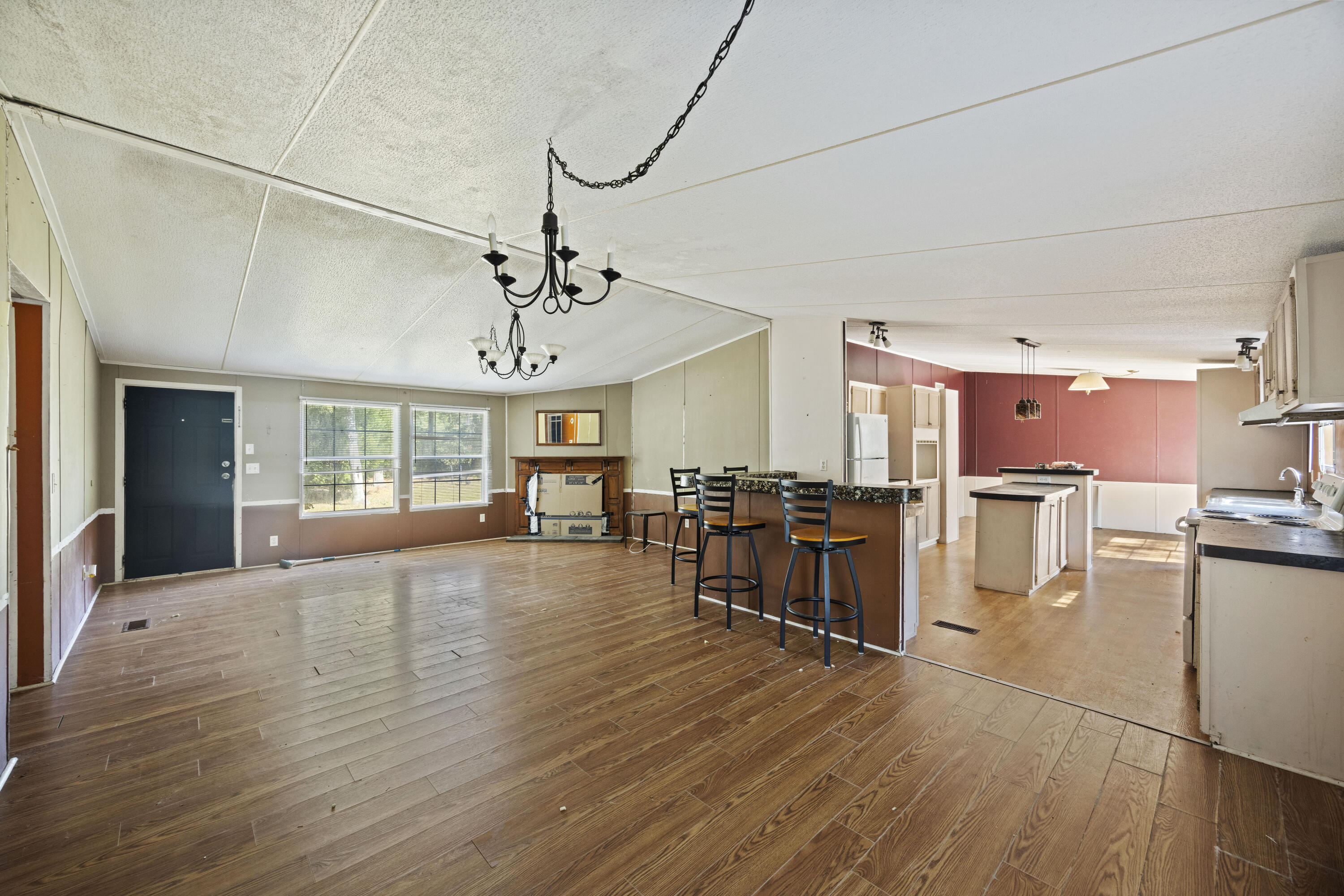 197 Davis Circle