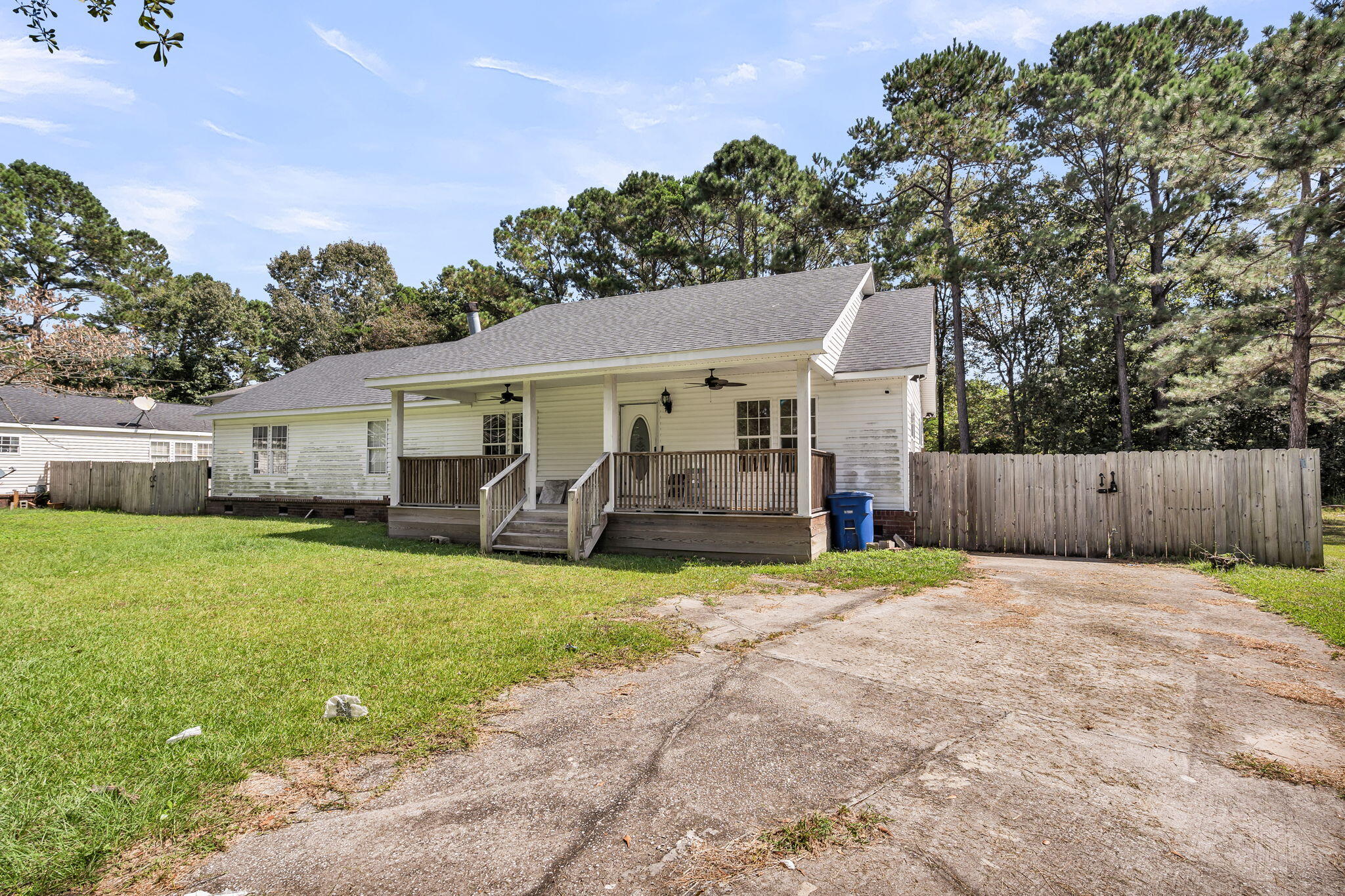 2979 Bobo Road
