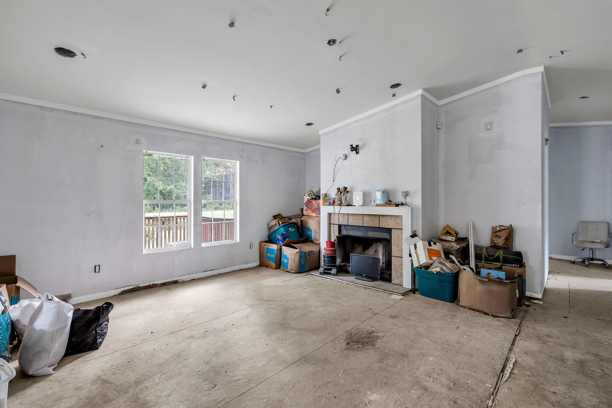 2979 Bobo Road