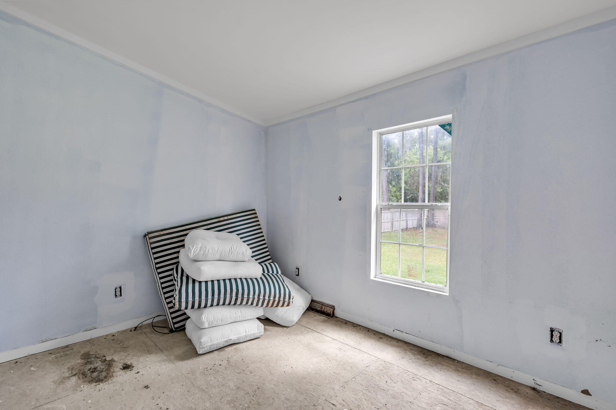 2979 Bobo Road